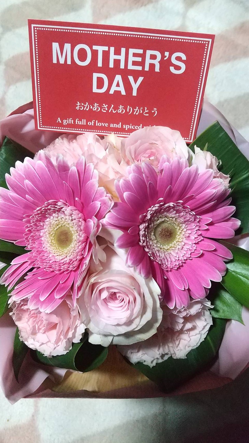 楽天市場 母の日 プレゼント バラ4色から選ぶ スタンディングブーケ 母の日 花束 誕生日 誕生日 花 結婚記念日 母の日 花束 ギフト バラ花束 花 生花 おしゃれ フラワー そのまま飾れる 薔薇 プレゼント 花瓶不要 送料無料 即日発送 女性 彼女 花 雑貨フロレゾン