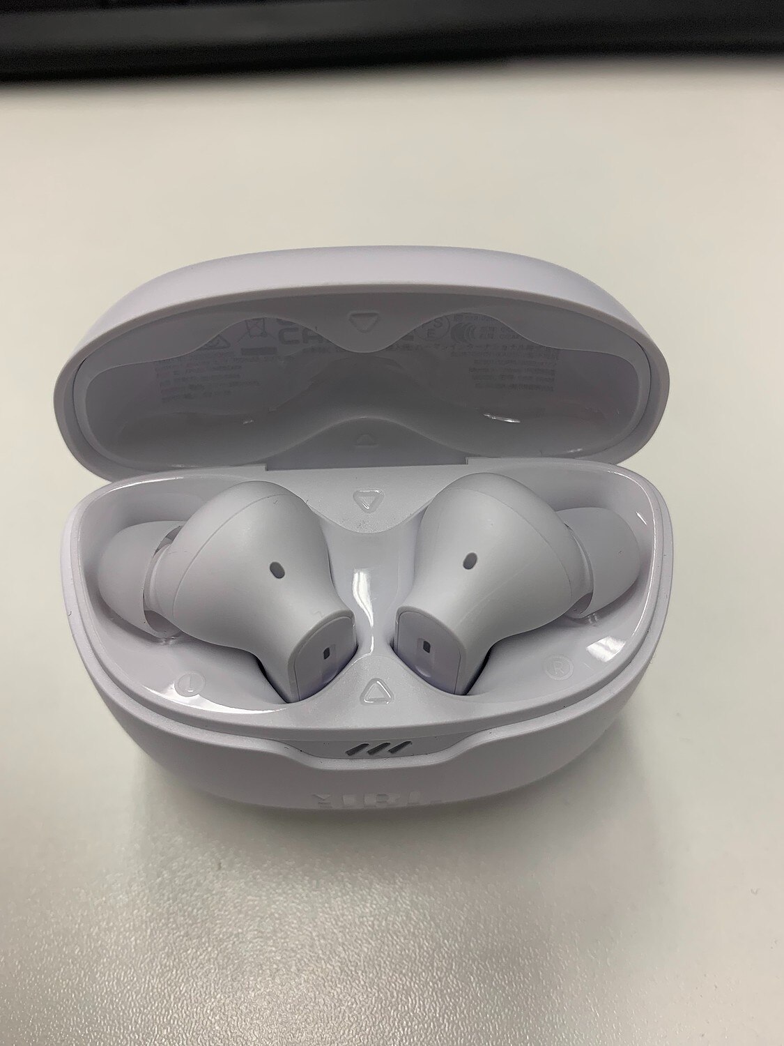 JBL TUNEBEAM ワイヤレスイヤホン レビュー画像18