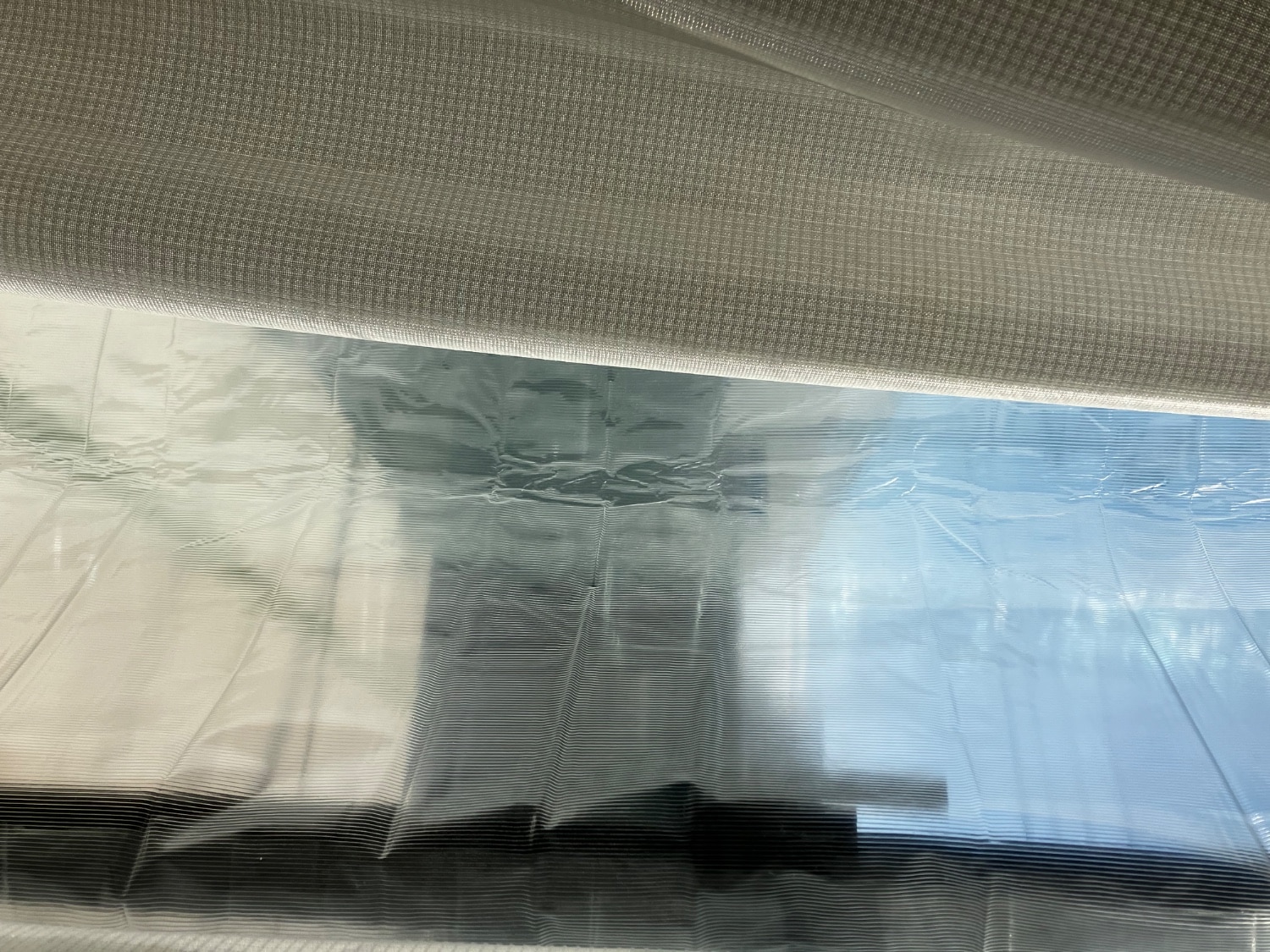 ビニールカーテン 断熱カーテンライナー 遮熱カーテン あったか 保温 保温 節電 遮光 採光 断熱シート 省エネ 防寒  断熱カーテンライナー 明和グラビア ビニールカーテン レビュー画像4