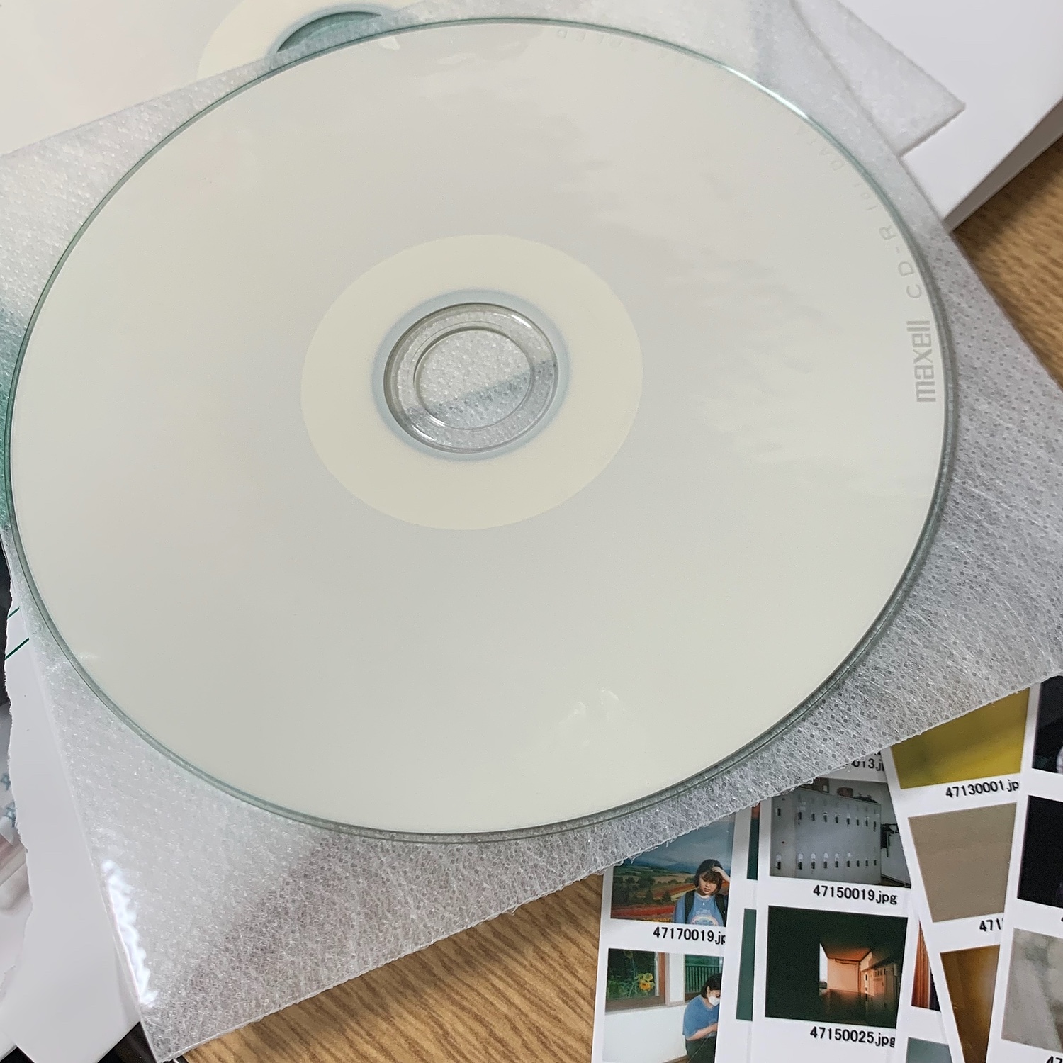 カラーフィルム現像 CDデータ化 27枚撮りまで対応 インスタントカメラ フィルム 現像 使い捨てカメラ 写ルンです 現像 35mm 郵送 ネット おすすめ
