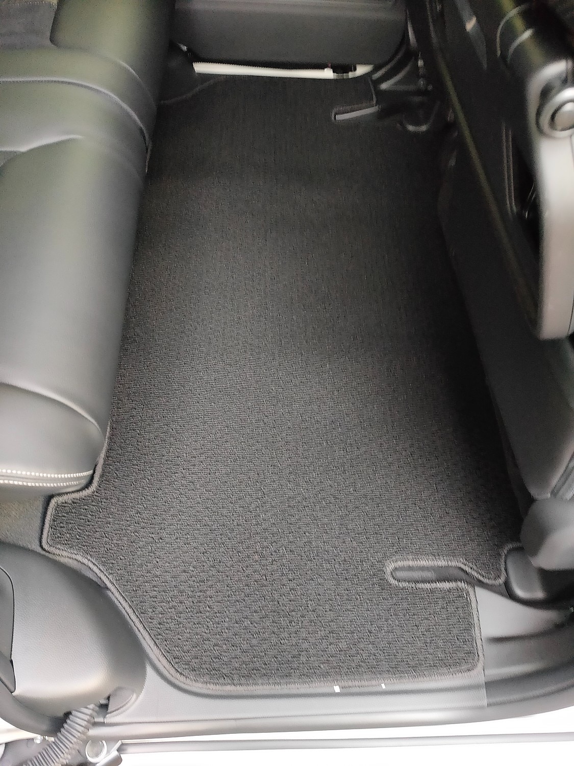 ホンダ n-box n-boxカスタム フロアマット STDシリーズ jf3 jf4 ホンダ nbox 専用 車用アクセ #NBOX #エヌボックス #フロアマット レビュー画像7