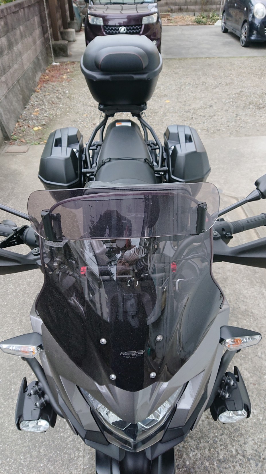 桜 印 GIVI (ジビ) バイク用 サイドケース 各22L 未塗装ブラック 左右セット E22N 90668 