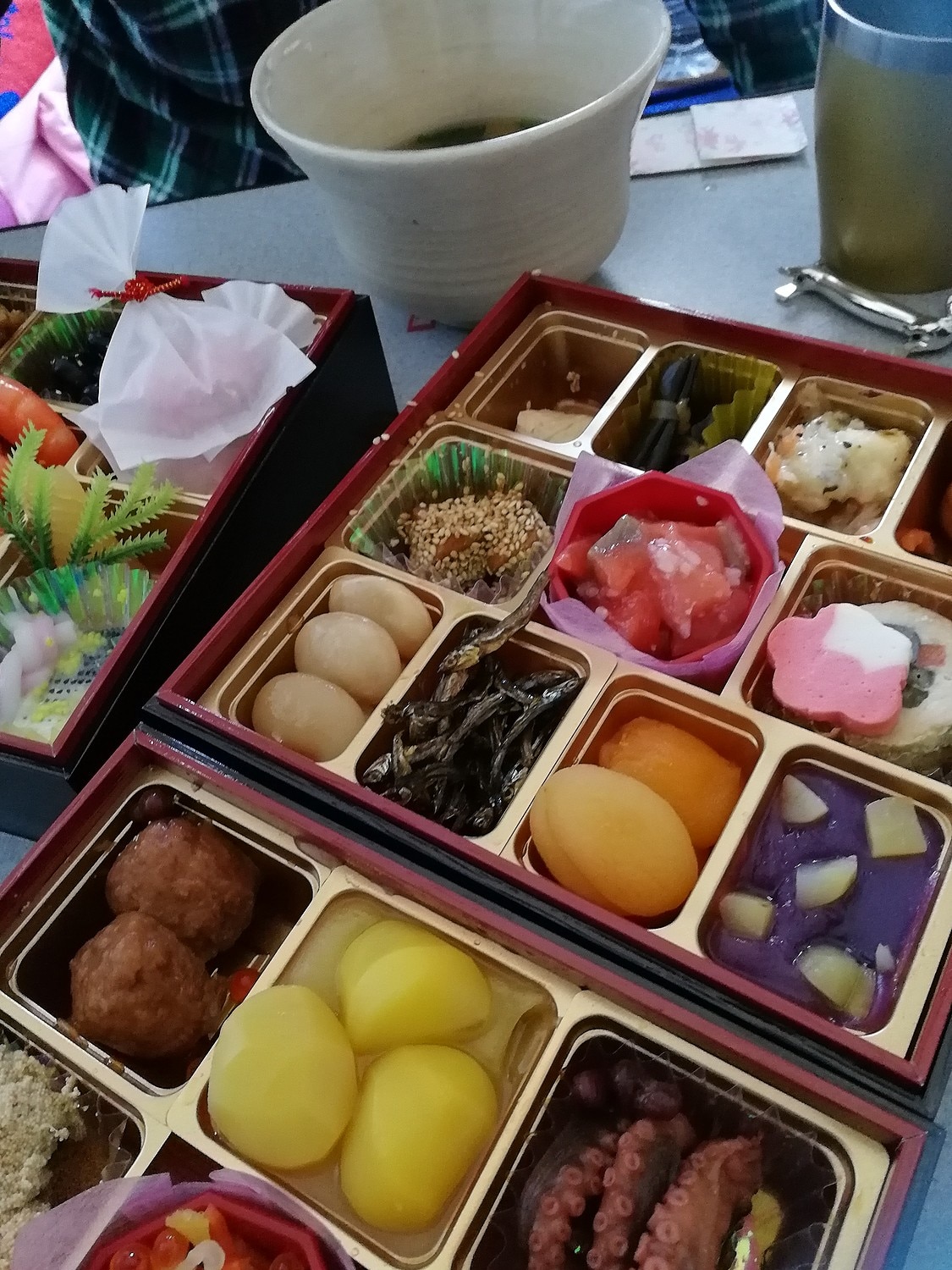 【楽天市場】【ふるさと納税】おせち 2021年 冷蔵 割烹料亭千賀監修「おもいやり」三段重 3～4人前 全36品