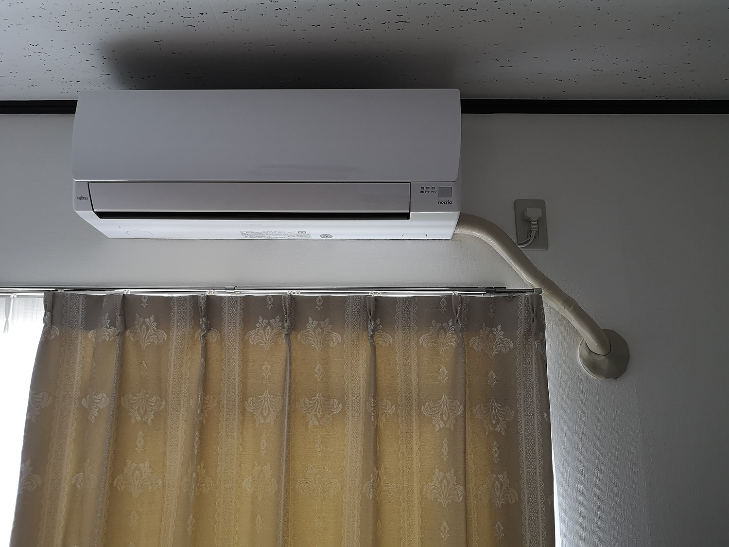 【楽天市場】エアコン 14畳 工事費込み 100Vエアコン福袋 ルームエアコン 当店人気工事セット 冷房/暖房:14畳程度 【単相100V・20A】 2022年以降モデル [AIRCON14 【楽天市場】エアコン 14畳 工事費込み 100Vエアコン福袋 ルームエアコン 当店人気工事セット 冷房/暖房:14畳程度 【単相100V・20A】 2022年以降モデル [AIRCON14