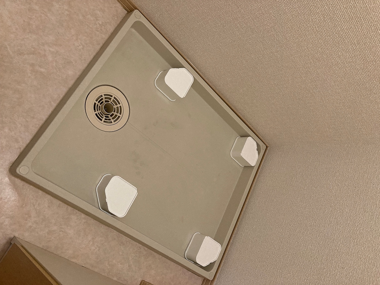 OP-SG600 因幡電機 洗濯機用防振かさ上げ台 置き台 ふんばるマン 1セット4個入 ワンプラス ふんばるマン 洗濯 ふんばるマン OP-SG600 洗濯機かさ上げ台 レビュー画像9