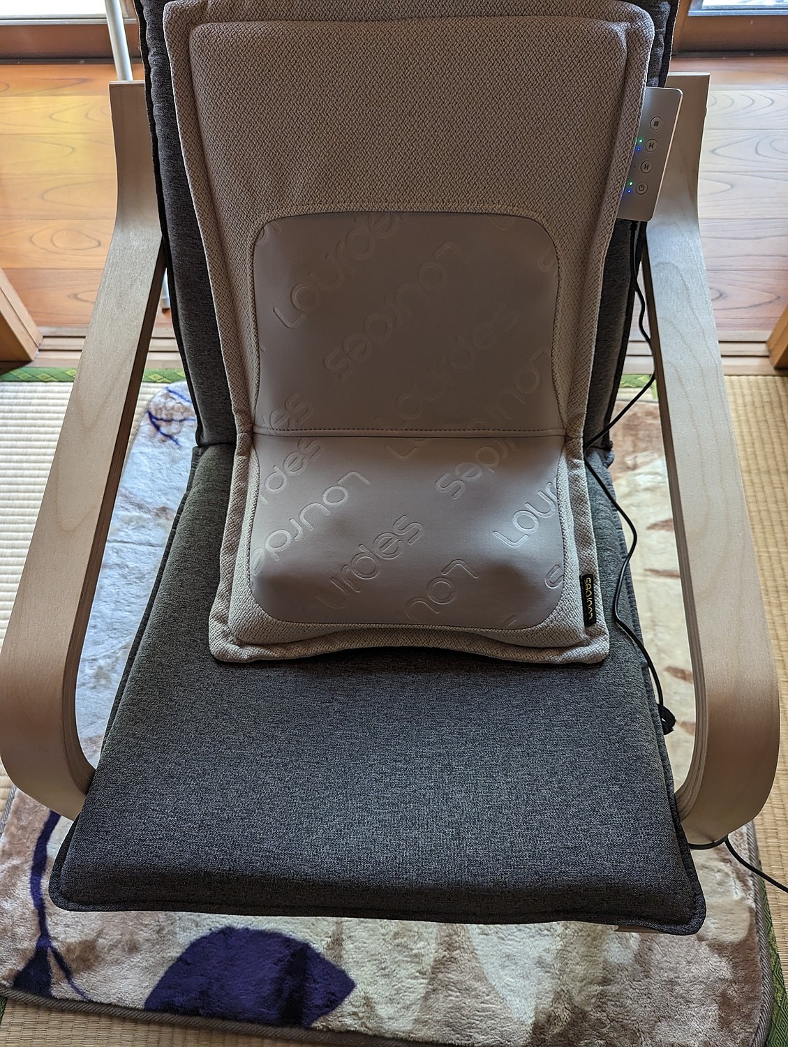 ルルドマッサージャー AX-HPL368 シートマッサージャー口コミ レビュー画像25