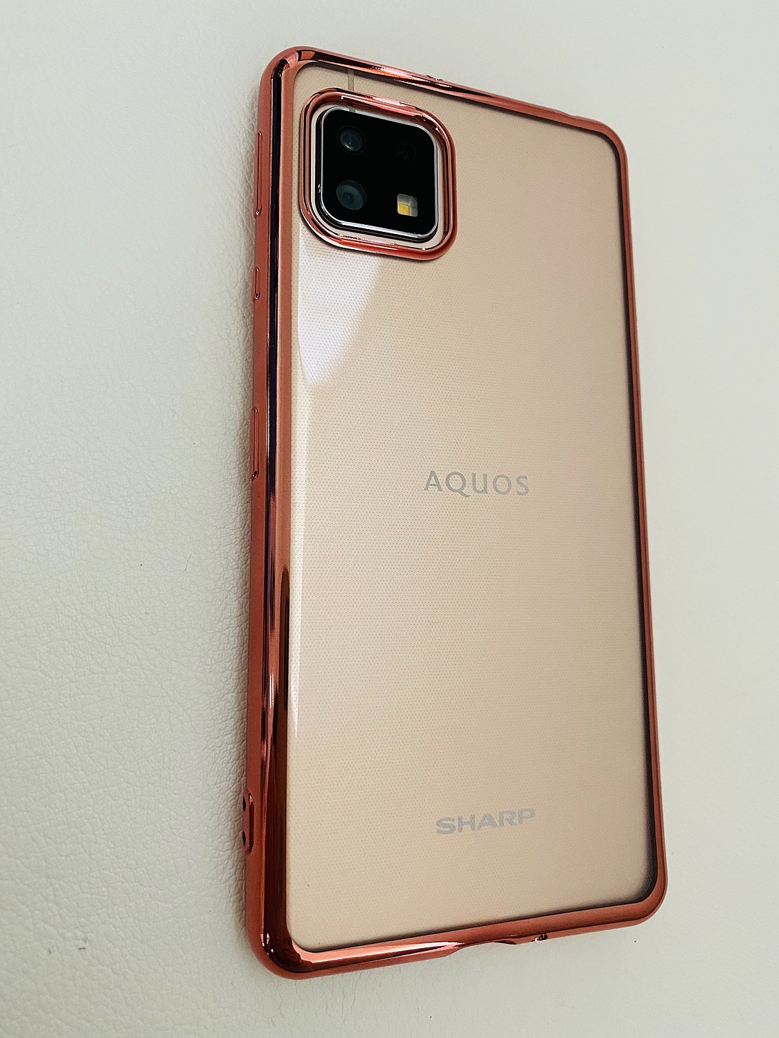 数量は多い SHARP AQUOS sense6 SH-RM19 64GB ライトカッパー