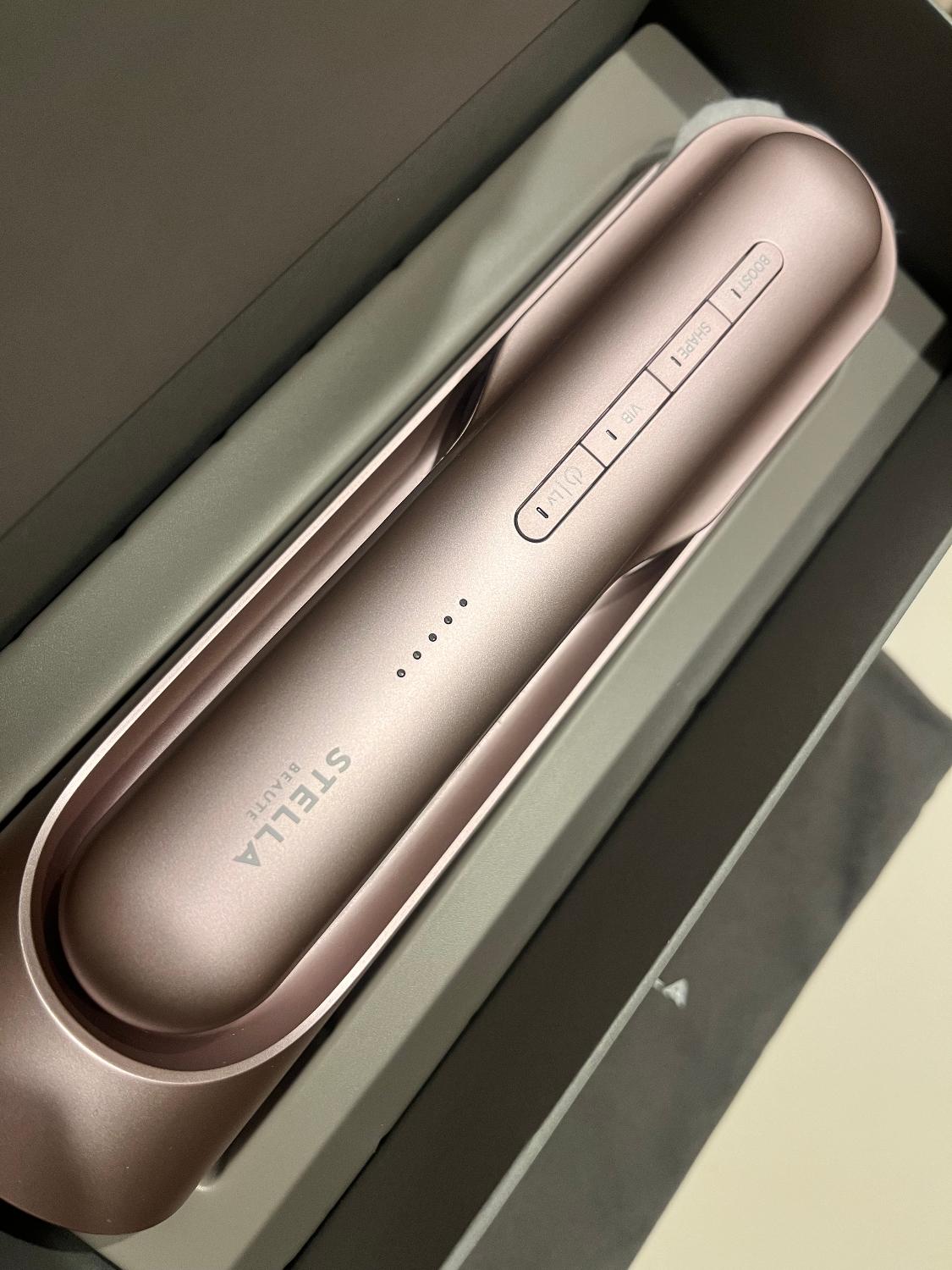 レーザー&EMSリフトブラシPRO2.0 ★美容家 石井美保さんご紹介★ 頭皮 マッサージ 首 EMS 電気ブラシ リフ ステラボーテ口コミ リフトブラシPRO2.0レビュー 電気ブラシ評判 レビュー画像4