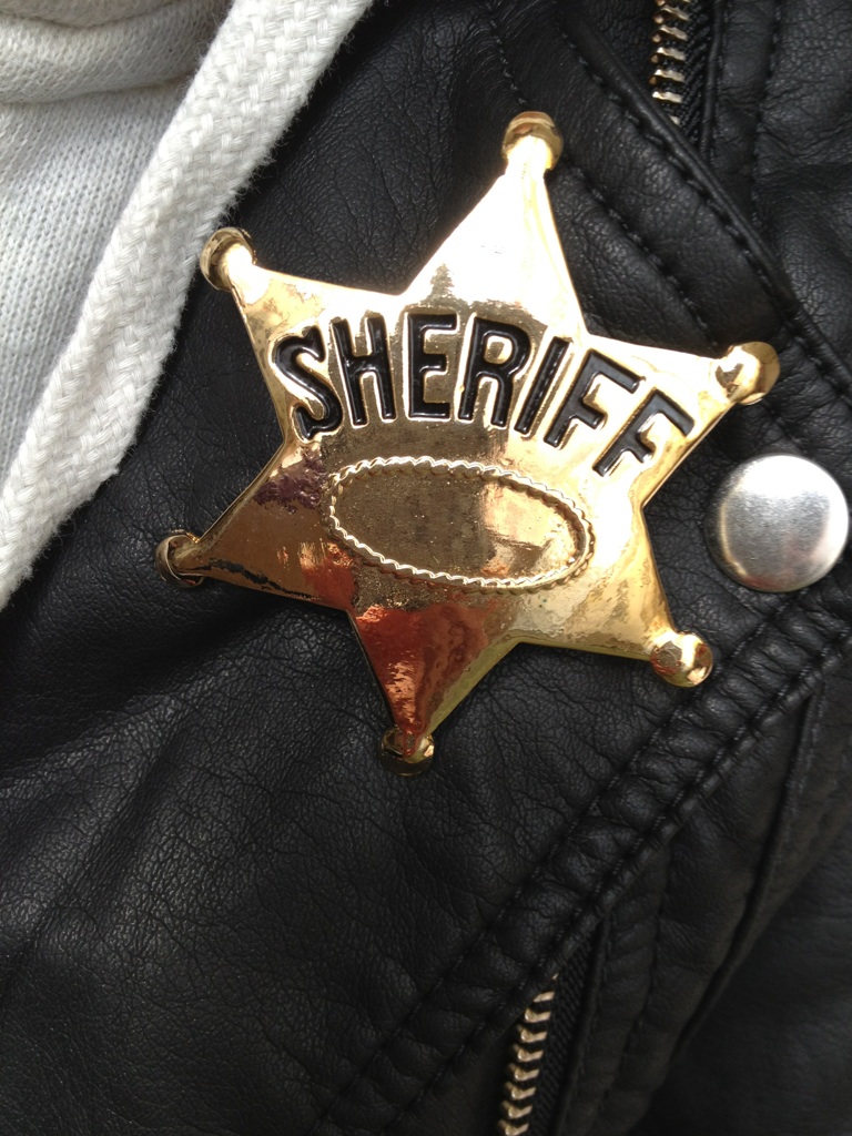 楽天市場 メール便 送料無料sheriff Badge Gold Silverウエスタン シェリフバッジ 保安官西部劇 ハンドメイド 2色 江戸屋洋品店 未購入を含む みんなのレビュー 口コミ