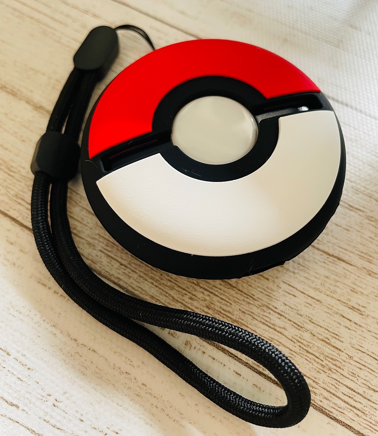 楽天市場】☆楽天1位☆Pokemon GO Plus ＋ケース 耐衝撃 モンスター