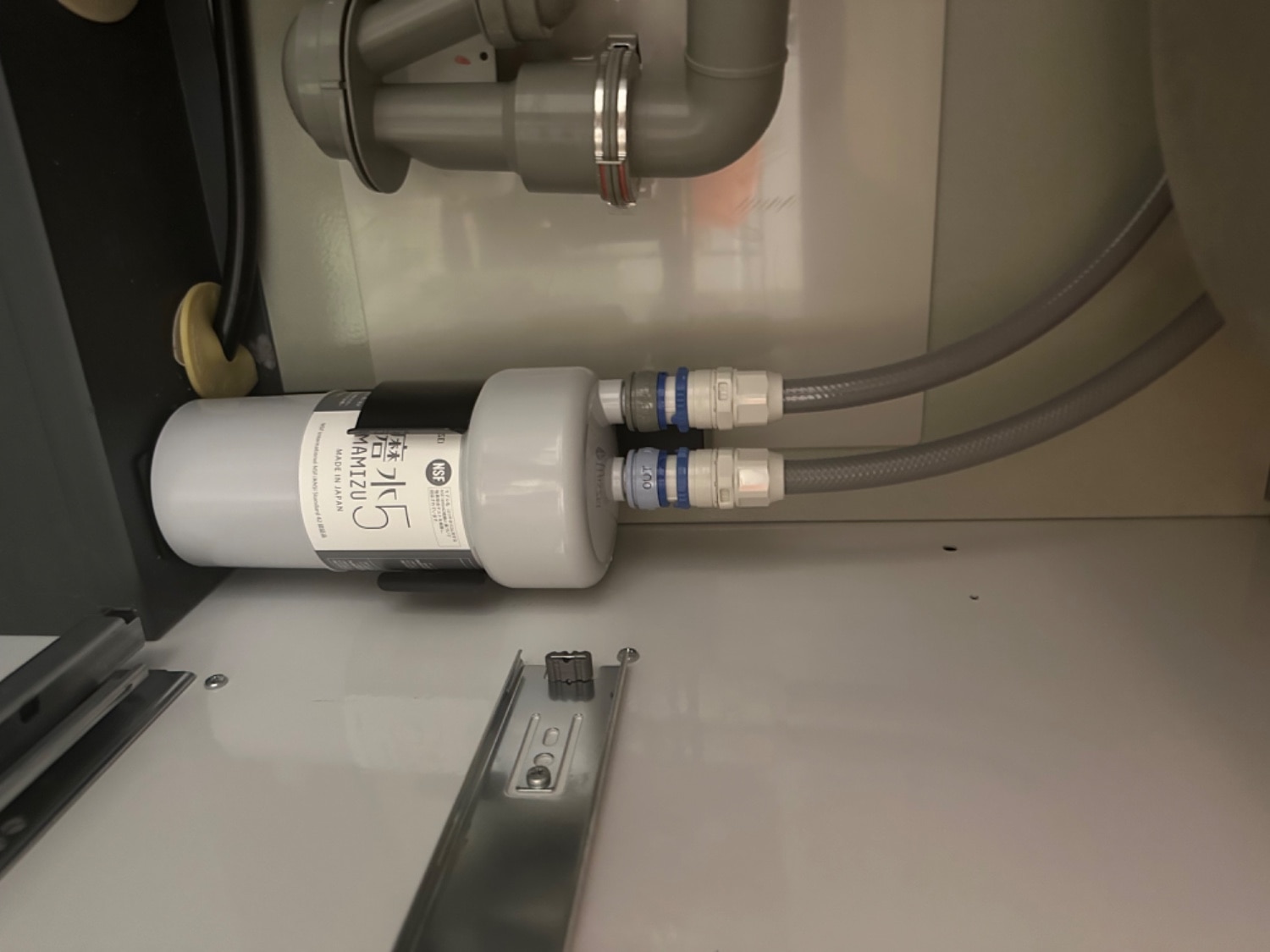 リクシル/イナックスのビルトイン（アンダーシンク）浄水器用 互換カートリッジ 180624273.jpg