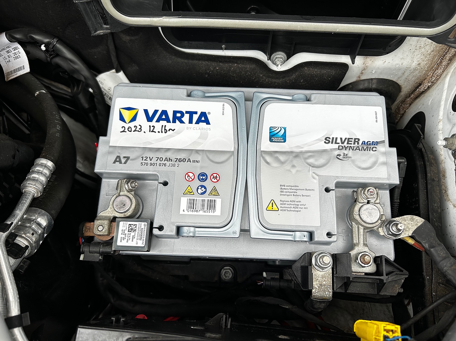 VARTA Silver dynamic AGM E39 570 901 076 のパーツレビュー, A3スポーツバック(kazz0831)