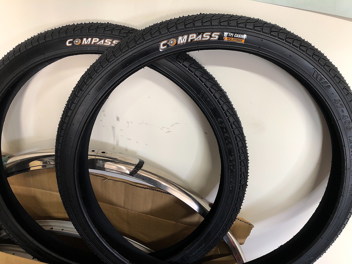 楽天市場】COMPASS(コンパス) 自転車 タイヤ 【1本売り】P1023 20×1.75 H/E P1023(パーツダイレクト楽天市場店) |  みんなのレビュー・口コミ