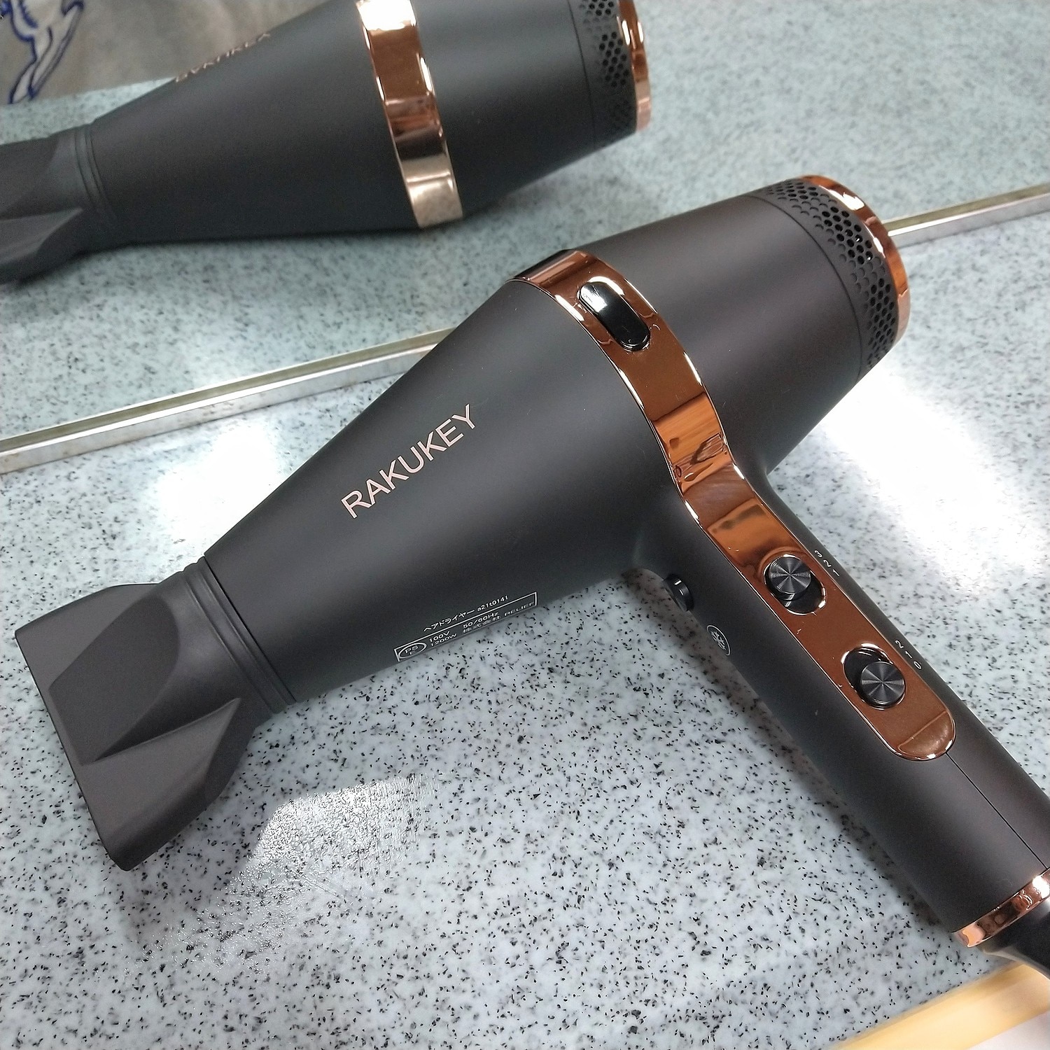 ドライヤー 速乾 大風量 遠赤外線 ヘアドライヤー 低温 ヘアケア 冷風 温風 ドライヤー 速乾 大風量 低温 マイナスイオン 電磁波低減 遠