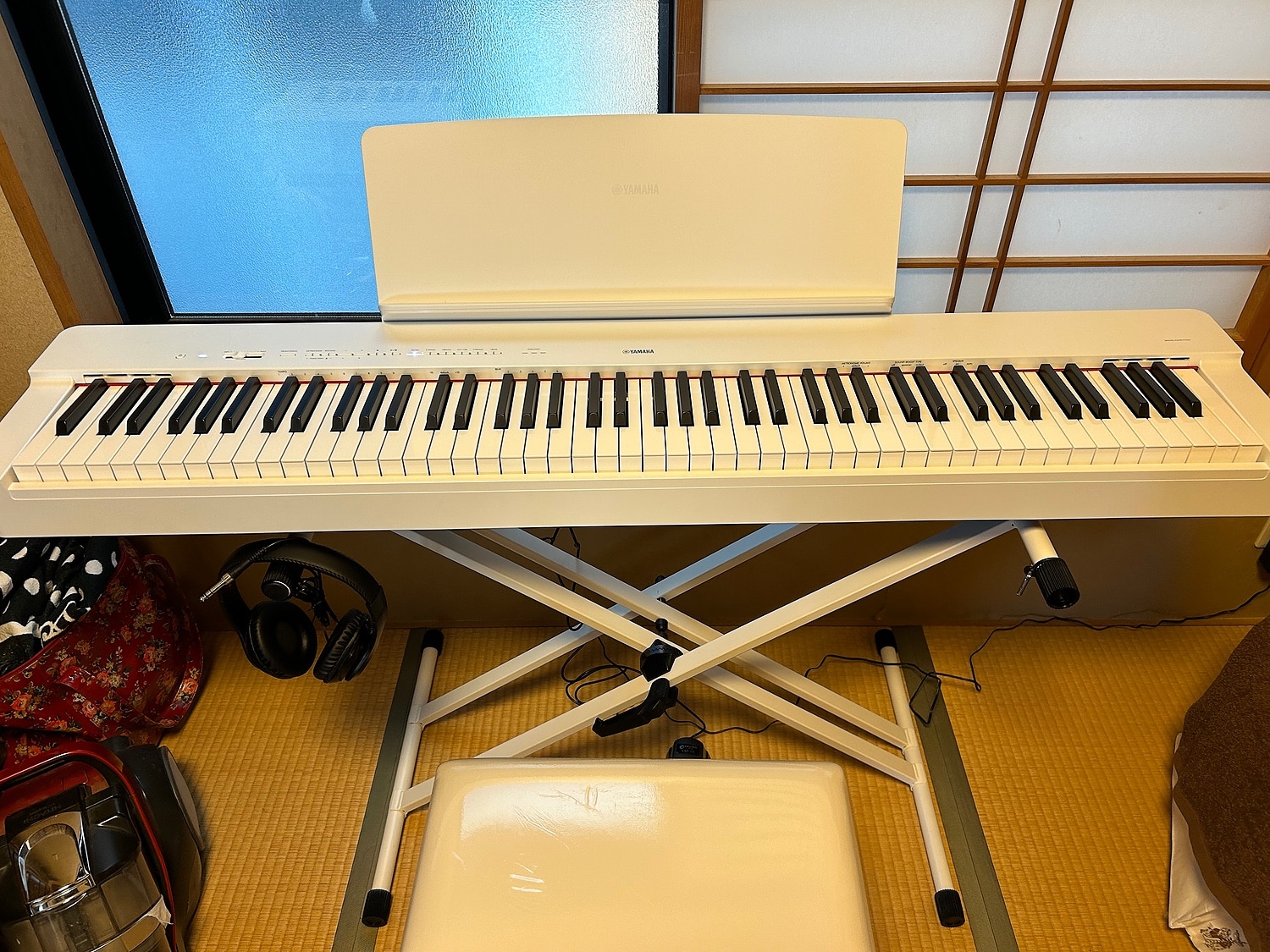 楽天市場】YAMAHA P-225 WH ホワイト 電子ピアノ 88鍵盤 Xスタンド・X