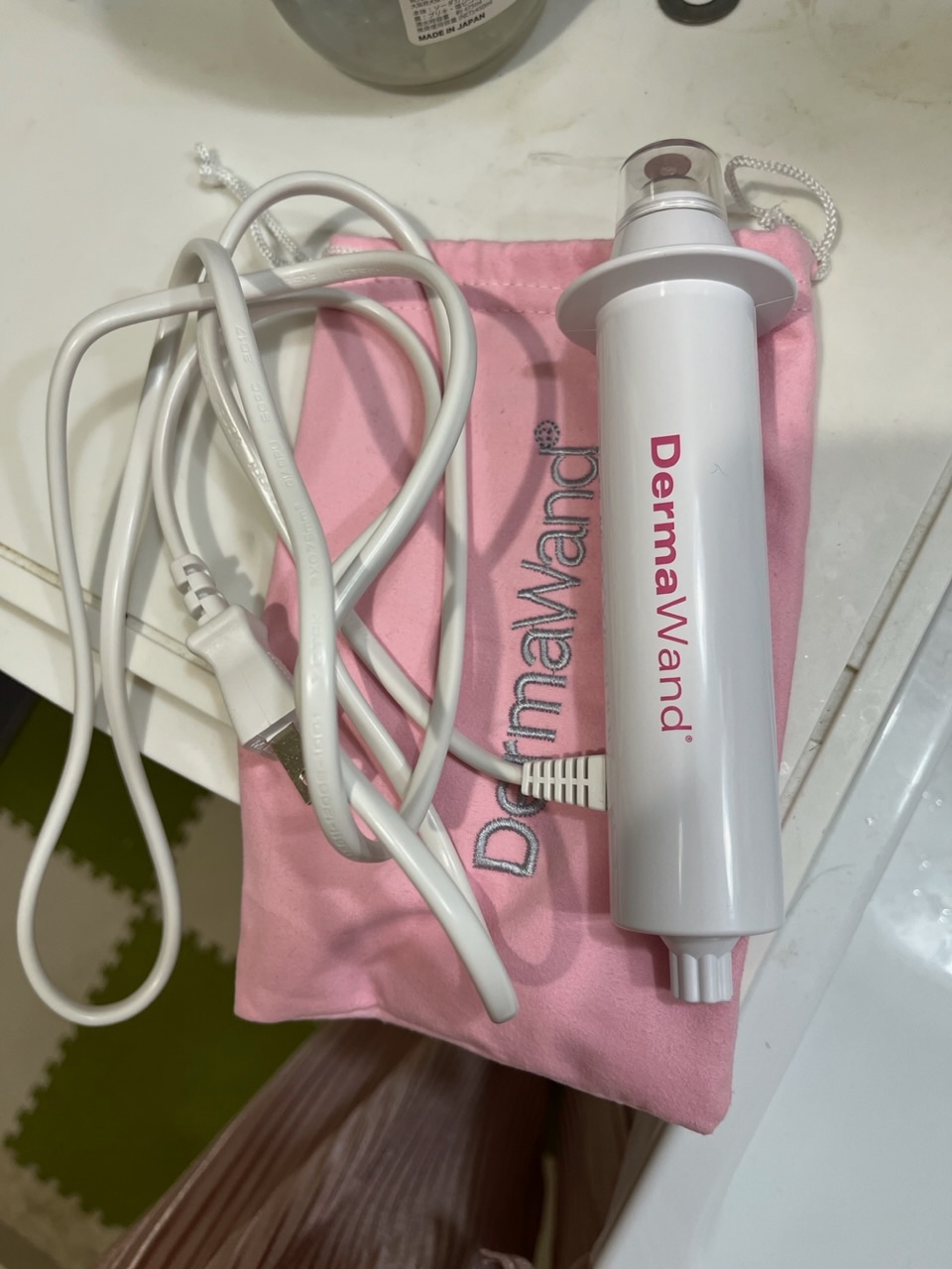 ダーマワンド　Derma  Wand 美顔器 DermaWand® Anti-Aging Device - Reduce Lines & Wrinkles