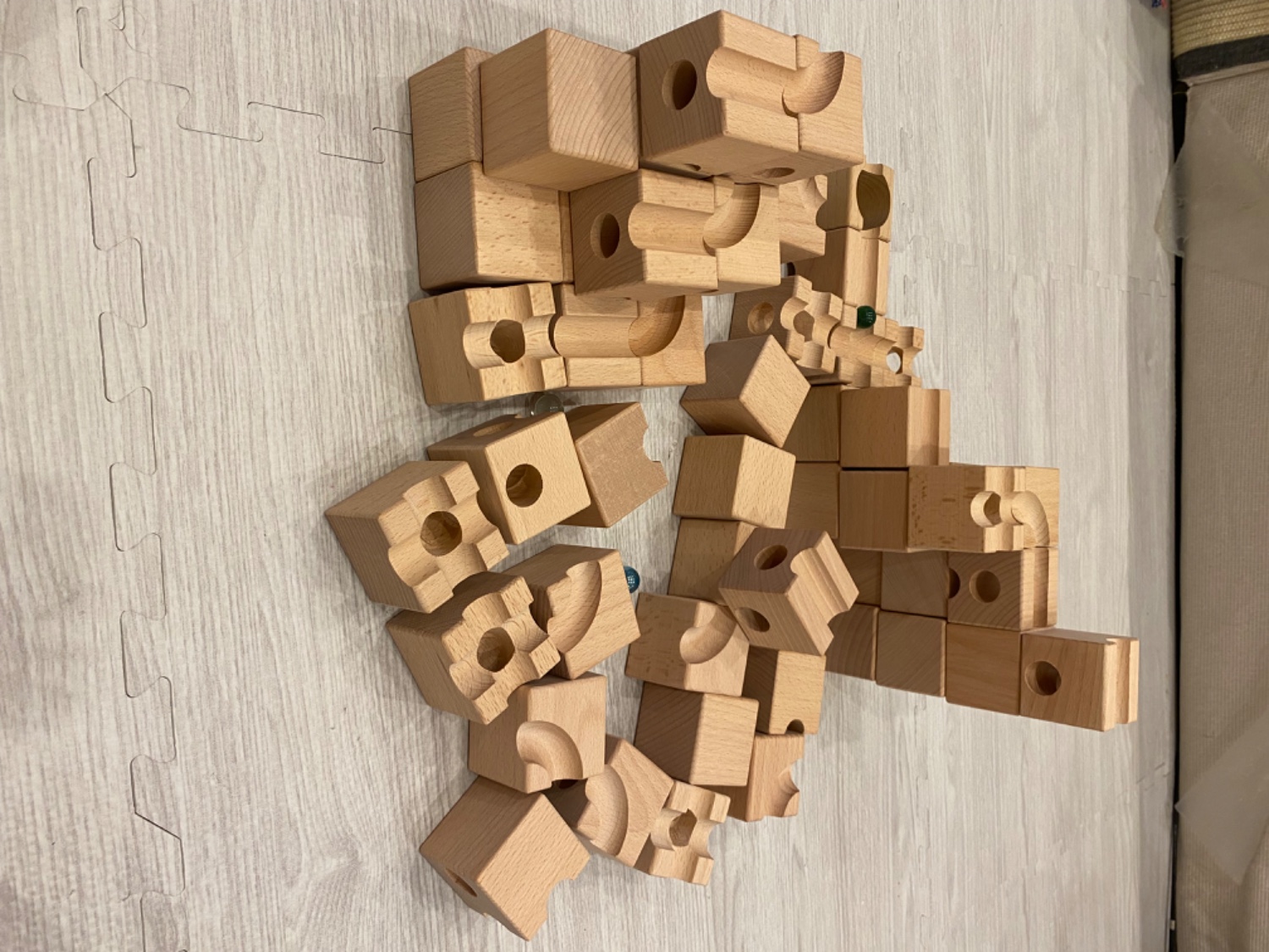 楽天市場】CUBLOCK 知育玩具 積み木 スタンダード 54個 ビー玉
