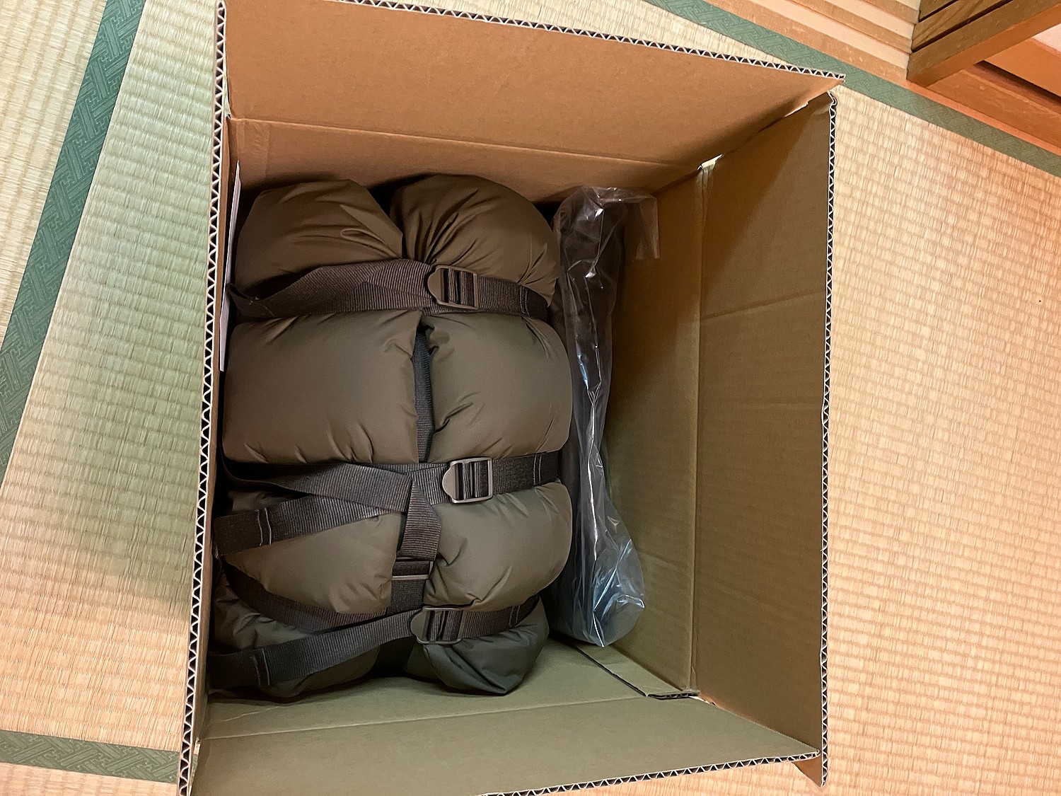 楽天市場】カリンシア Defence 6 シュラフ 寝袋 冬用 極寒