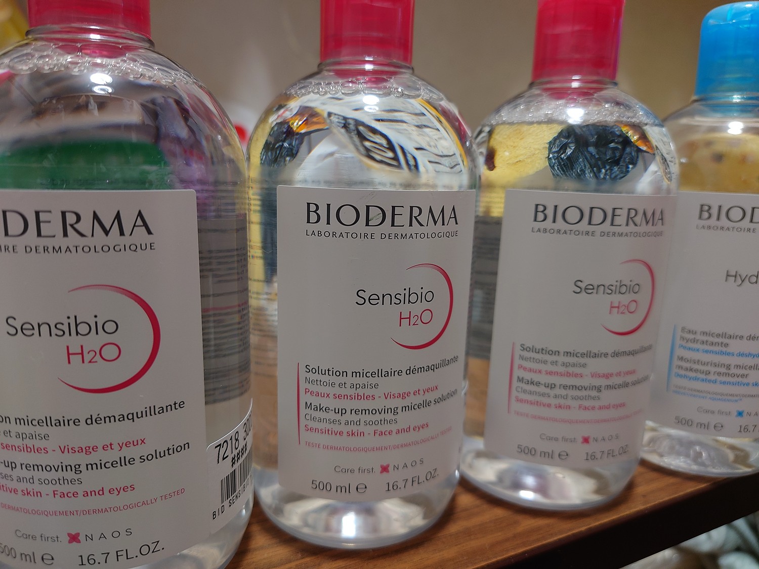 楽天市場】ビオデルマ サンシビオ H2O D 500ml 3本セット クレンジングウォーター BIODERMA メイク落とし メイク 敏感肌 保湿  うるおい アイメイク クレンジング アルコールフリー オイルフリー 弱酸性 プレゼント 誕生日 プレゼント ギフト(Z-MALL) |  みんなのレビュー ...