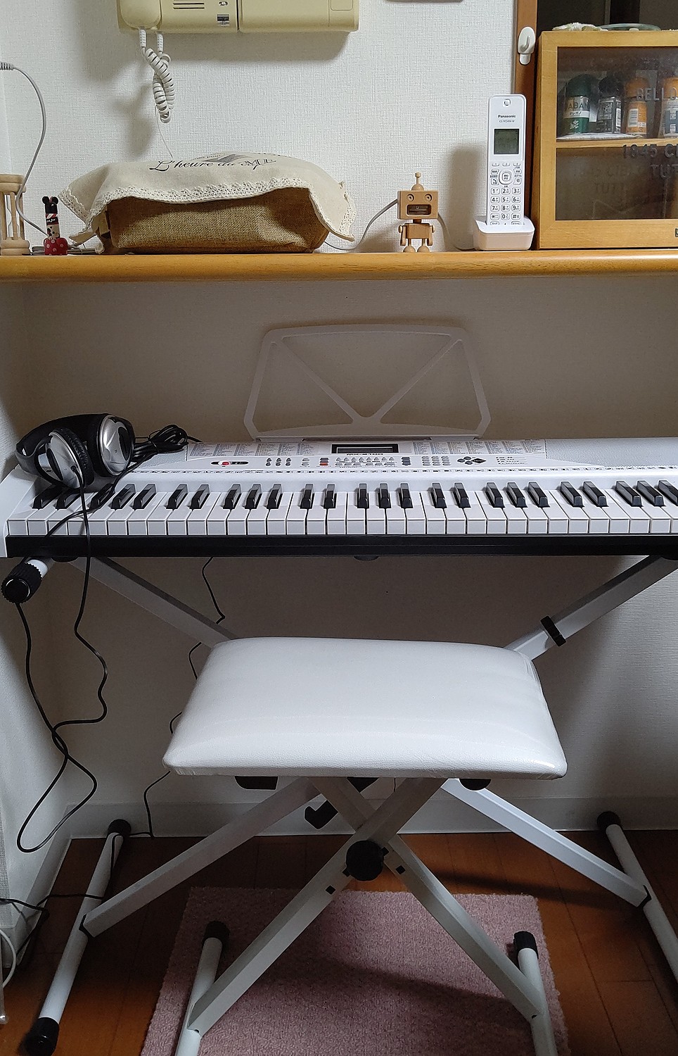 電子ピアノ 61鍵盤 マイク・譜面台付き ジョイ キーボード - 鍵盤楽器