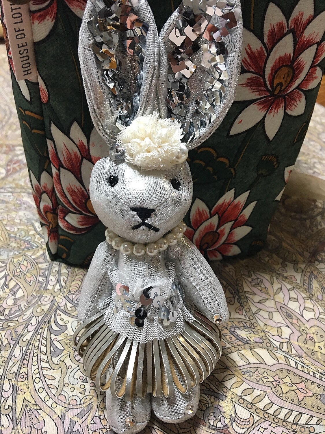 楽天市場 Sale 36 Off キラキラスパンコールラビットチャーム レース ビジュー うさぎ ウサギ 人形 キーホルダー バッグアクセ 可愛い ゴールド レディース レデイース キ ホルダ バッグ チャ ム メール便 Ac 17kop 121 プレゼント Vita Felice 楽天市場店 楽天市場 Sale 36 Off キラキラスパンコールラビットチャーム レース ビジュー うさぎ ウサギ 人形 キーホルダー バッグアクセ 可愛い ゴールド レディース レデイース キ ホルダ バッグ チャ ム メール便 Ac 17kop 121 プレゼント Vita Felice 楽天市場店