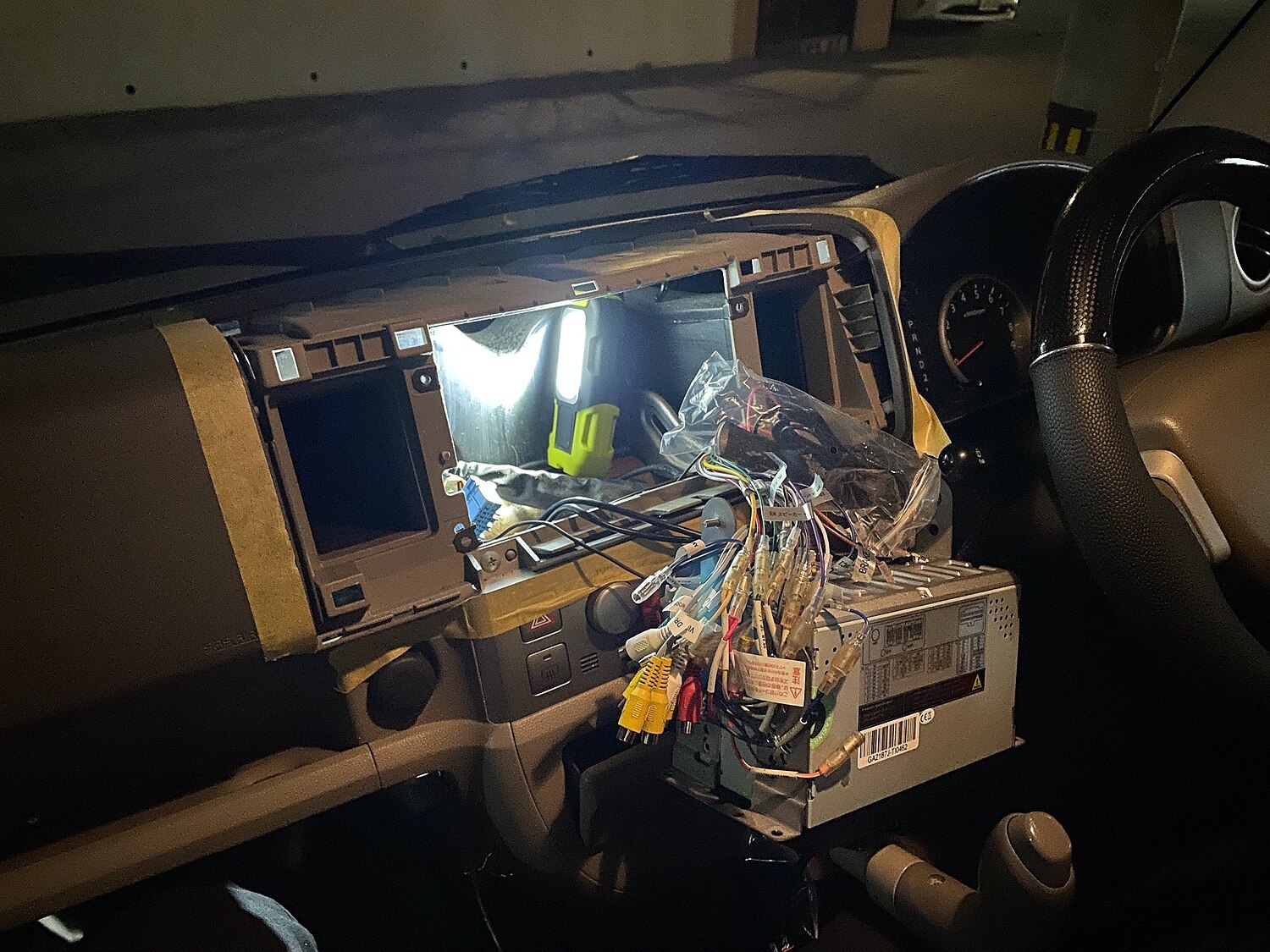 ダイハツ キャスト スポーツｓａｉｉ ７インチナビ バックカメラ ｅｔｃ車載器 運転席 助手席エアバック サイドエアバック キ フリ システム 114 8万円 平成28年 2016年 広島県 中古車 価格 Com