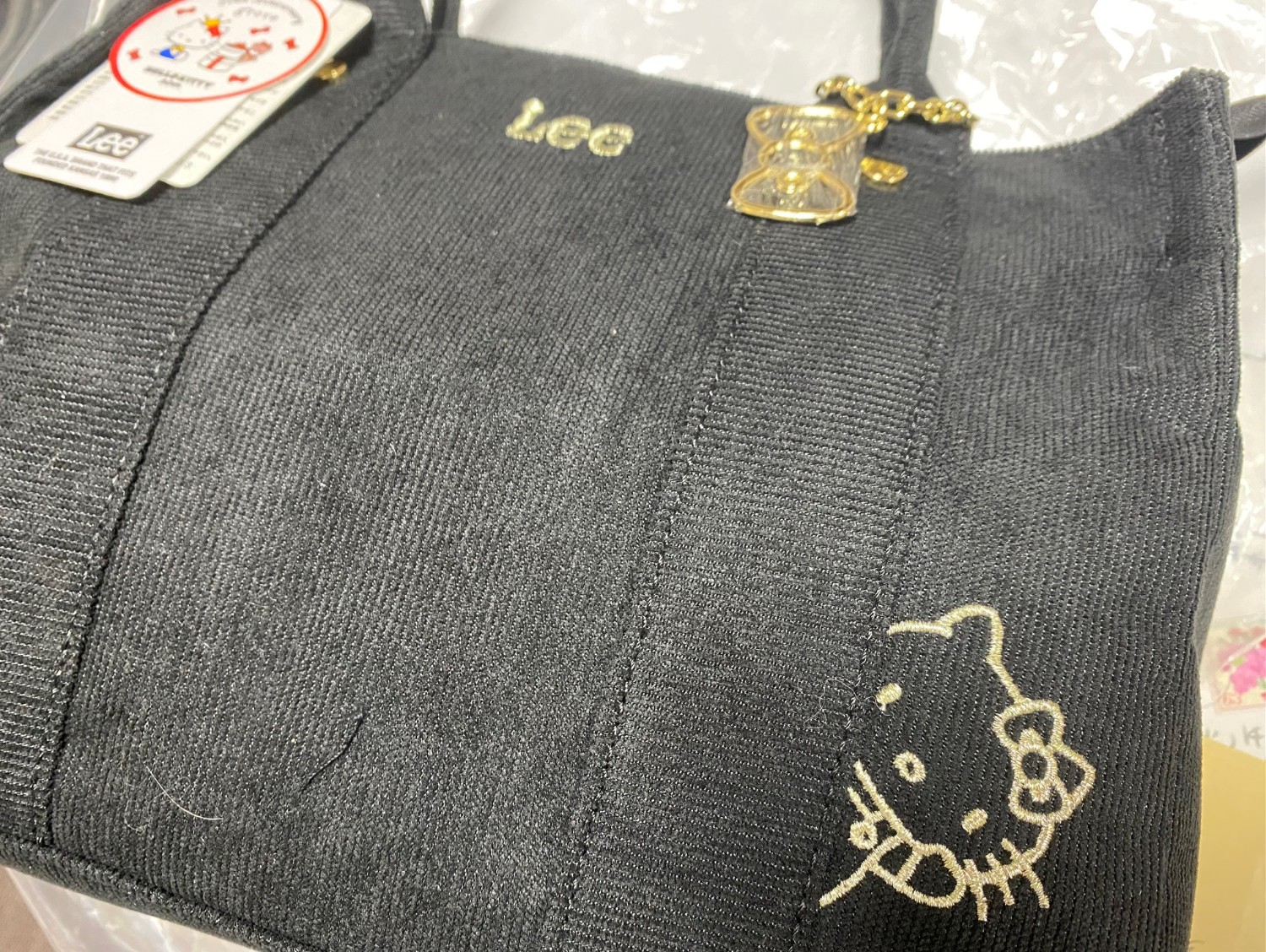 grove｜【Lee別注】ハローキティコーデュロイ刺繍スクエアトート