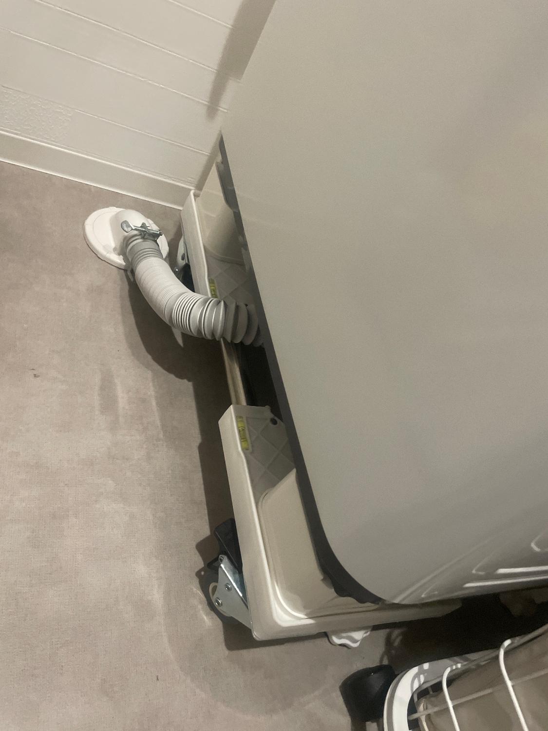 OP-SG600 因幡電機 洗濯機用防振かさ上げ台 置き台 ふんばるマン 1セット4個入 ワンプラス ふんばるマン 洗濯 ふんばるマン OP-SG600 洗濯機かさ上げ台 レビュー画像3