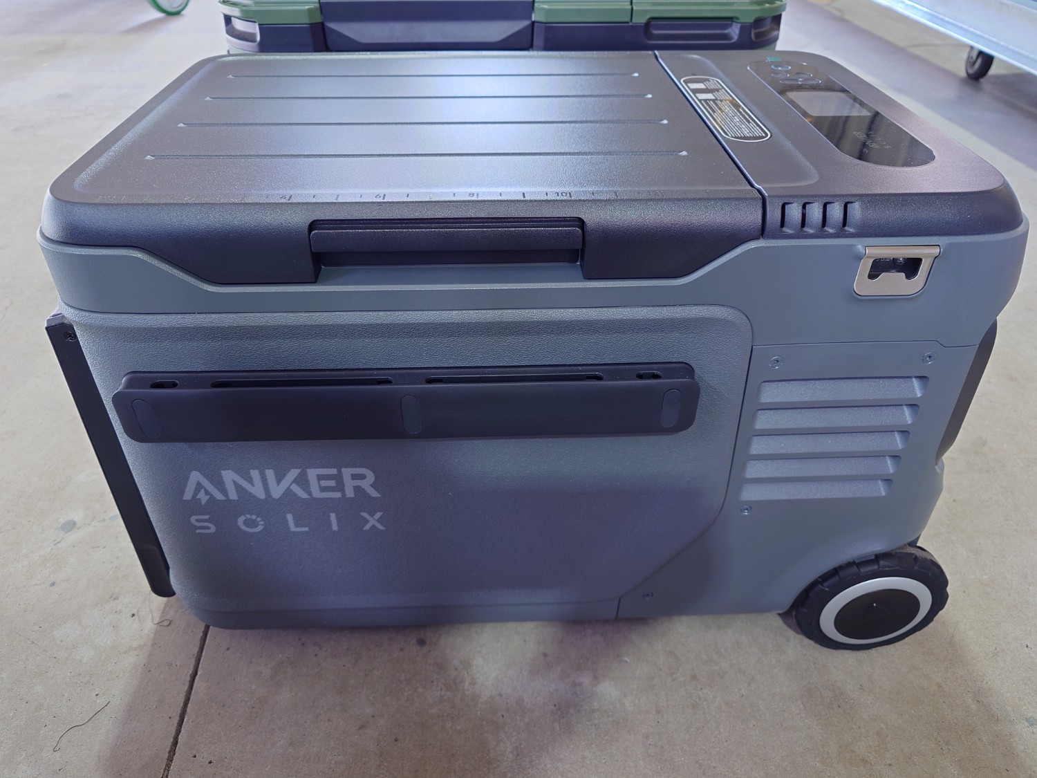 大特価！Anker Solix EverFrost 2 23L ポータブル冷蔵庫 Anker Solix EverFrost 2 23L Electric Cooler | ポータブル