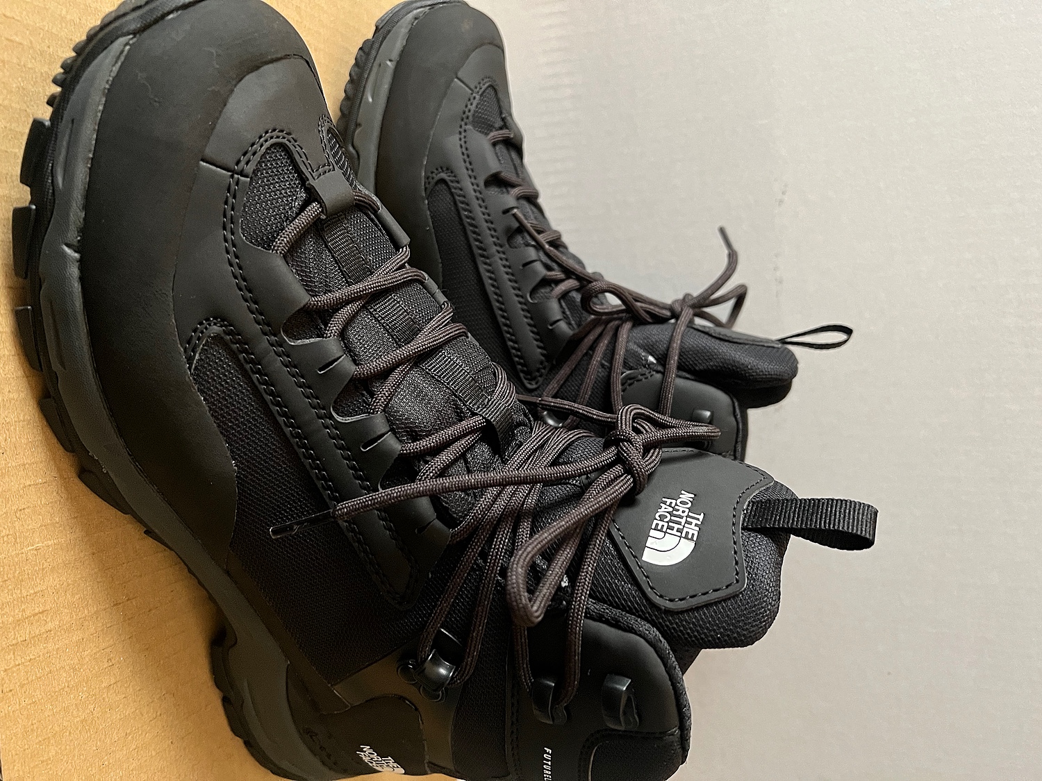 THE NORTH FACE DUAL BOA INFINITY GTX SR トレッキングシューズ Amazon.co.jp: THE NORTH FACE: トレッキングシューズ