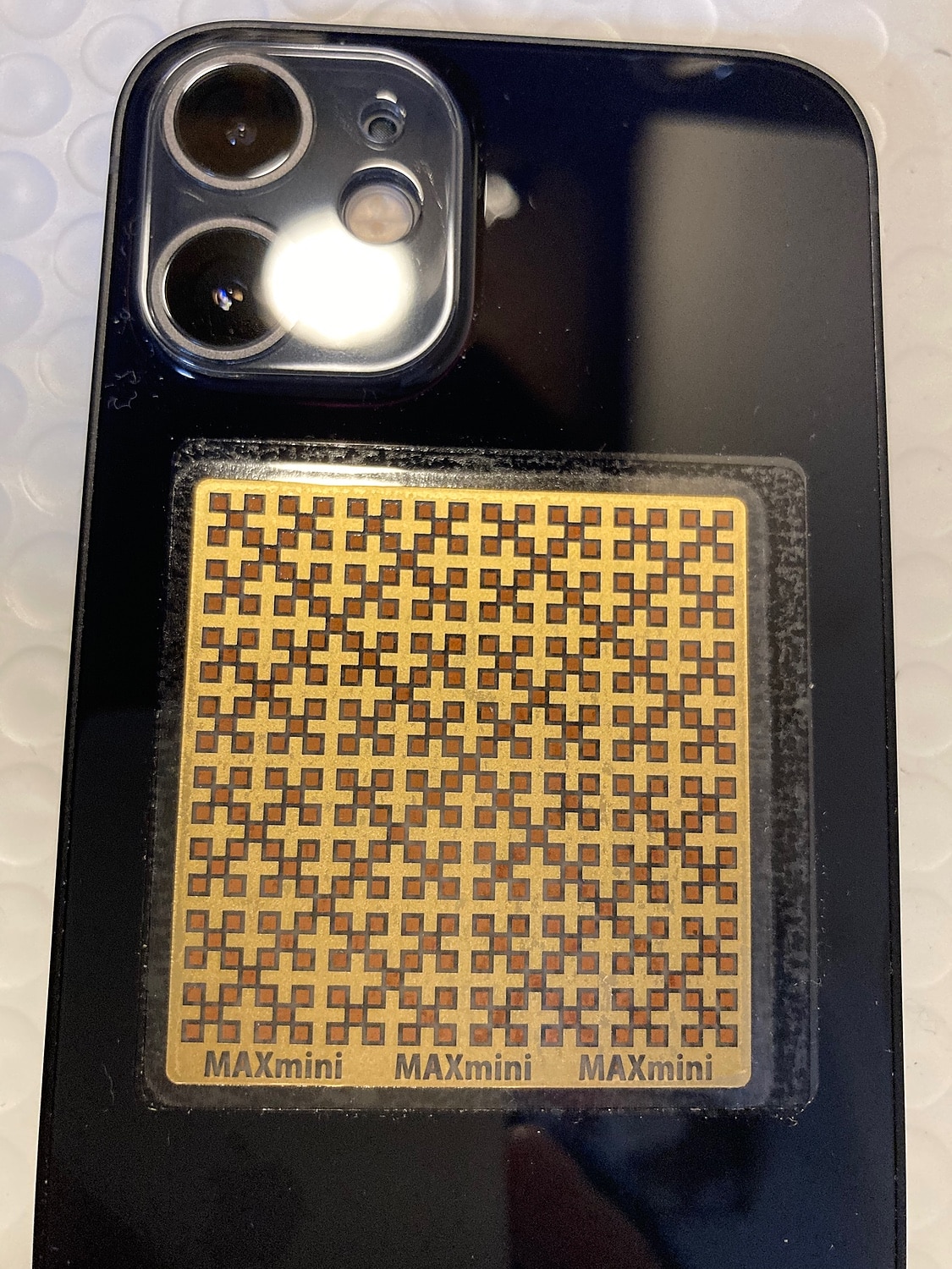 楽天市場】電磁波ブロッカー MAX mini 5G 1枚入 / 11枚入(クスリエ