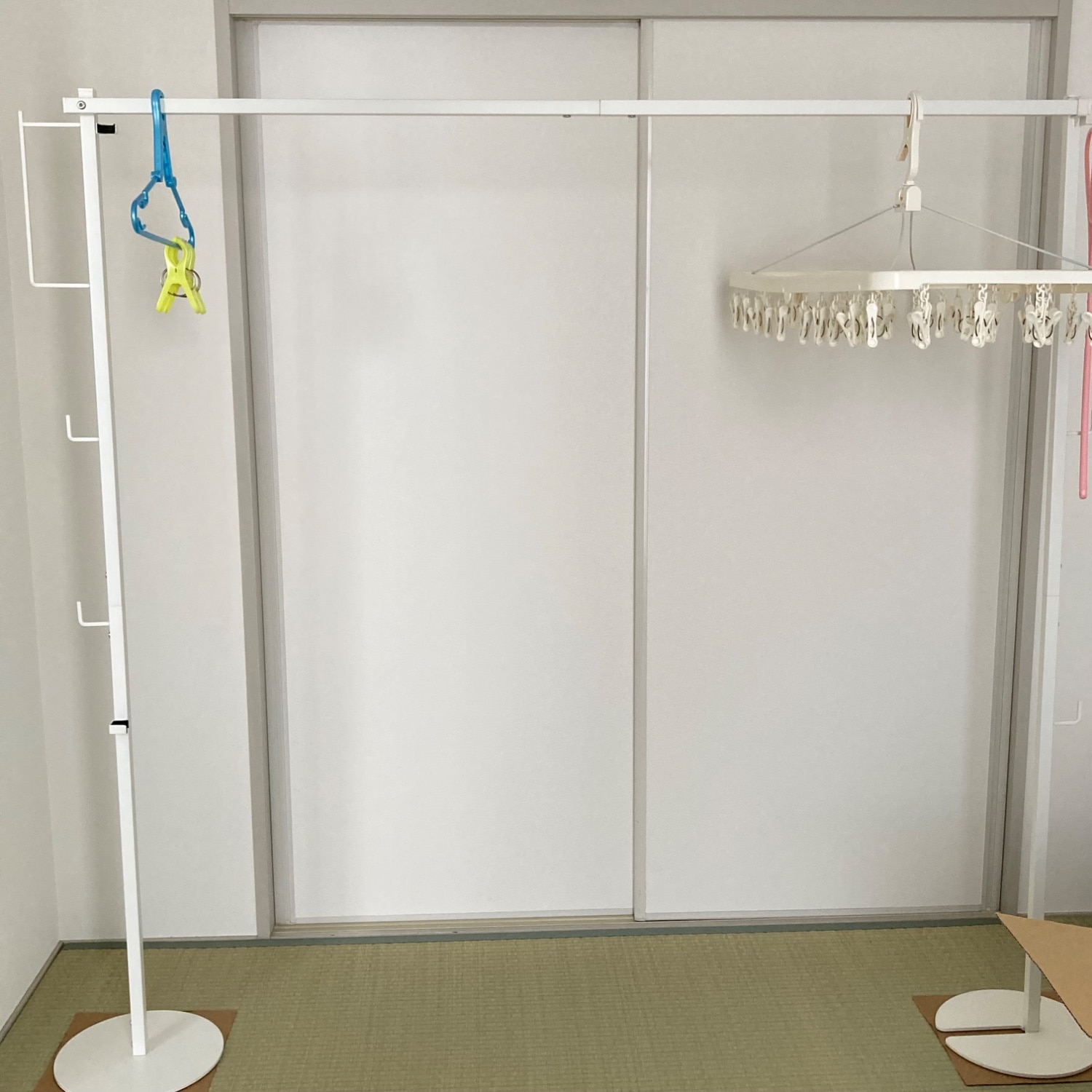 楽天市場】【ポイント5倍・500円クーポン配布中】室内折り畳み物干し 