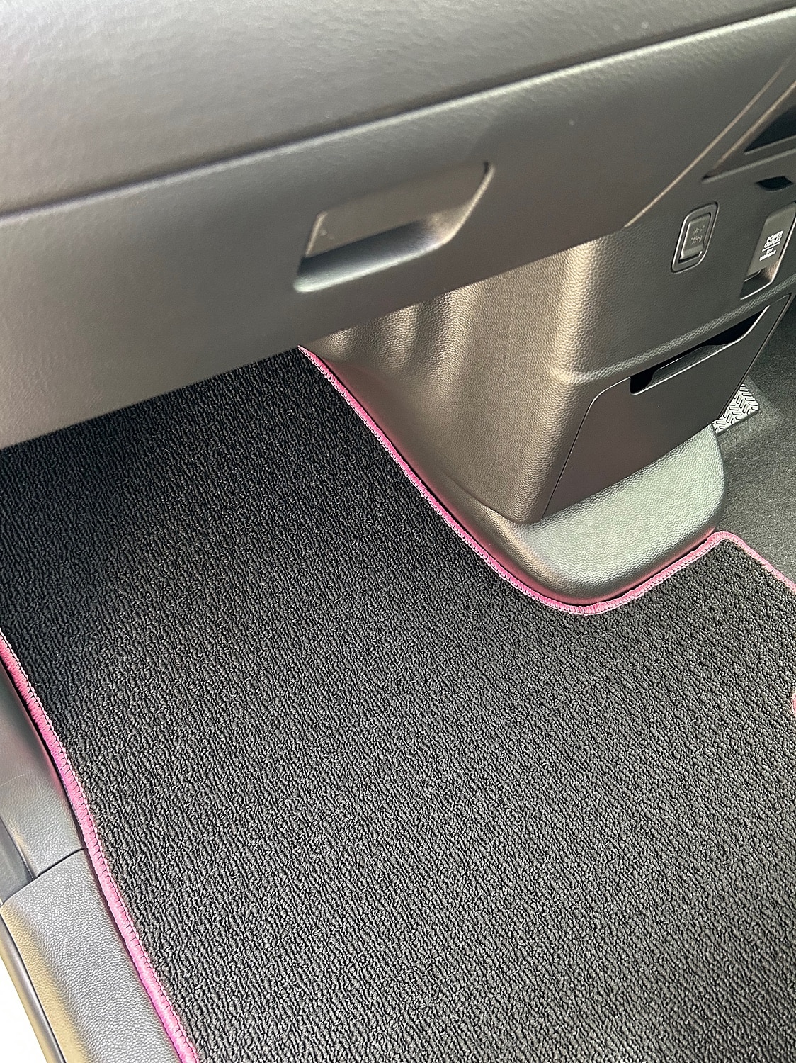ホンダ n-box n-boxカスタム フロアマット STDシリーズ jf3 jf4 ホンダ nbox 専用 車用アクセ #NBOX #エヌボックス #フロアマット レビュー画像5