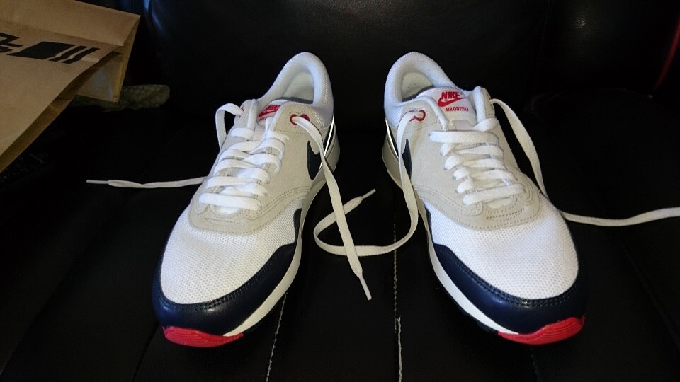 楽天市場 中古 Nike ナイキ 6529 104 Air Odyssey ナイキ エア オデッセイスニーカー サイズ 26cm カラー ホワイト ブラック F126 お宝市番館 未購入を含む みんなのレビュー 口コミ