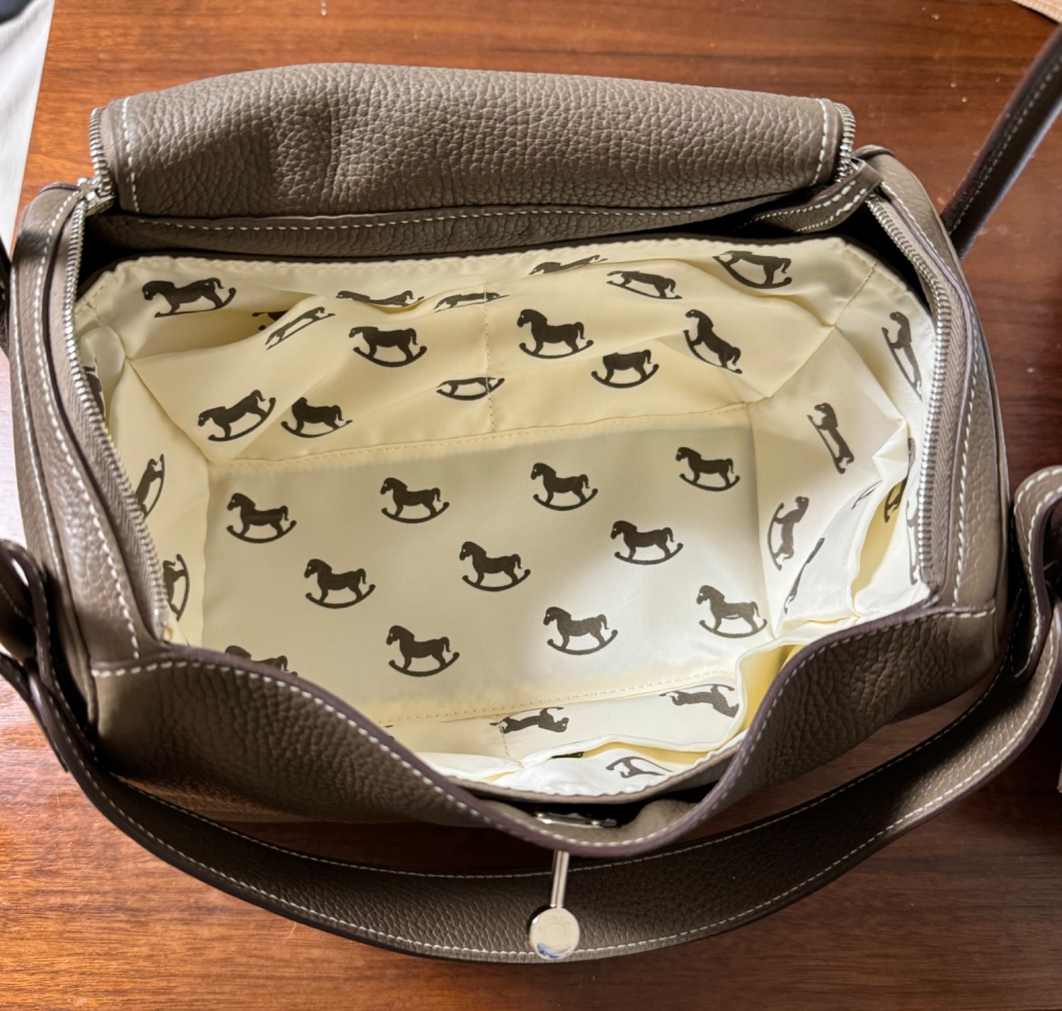 楽天市場】複数買い10％OFF 馬柄・馬車柄単品500円OFF【リンディ
