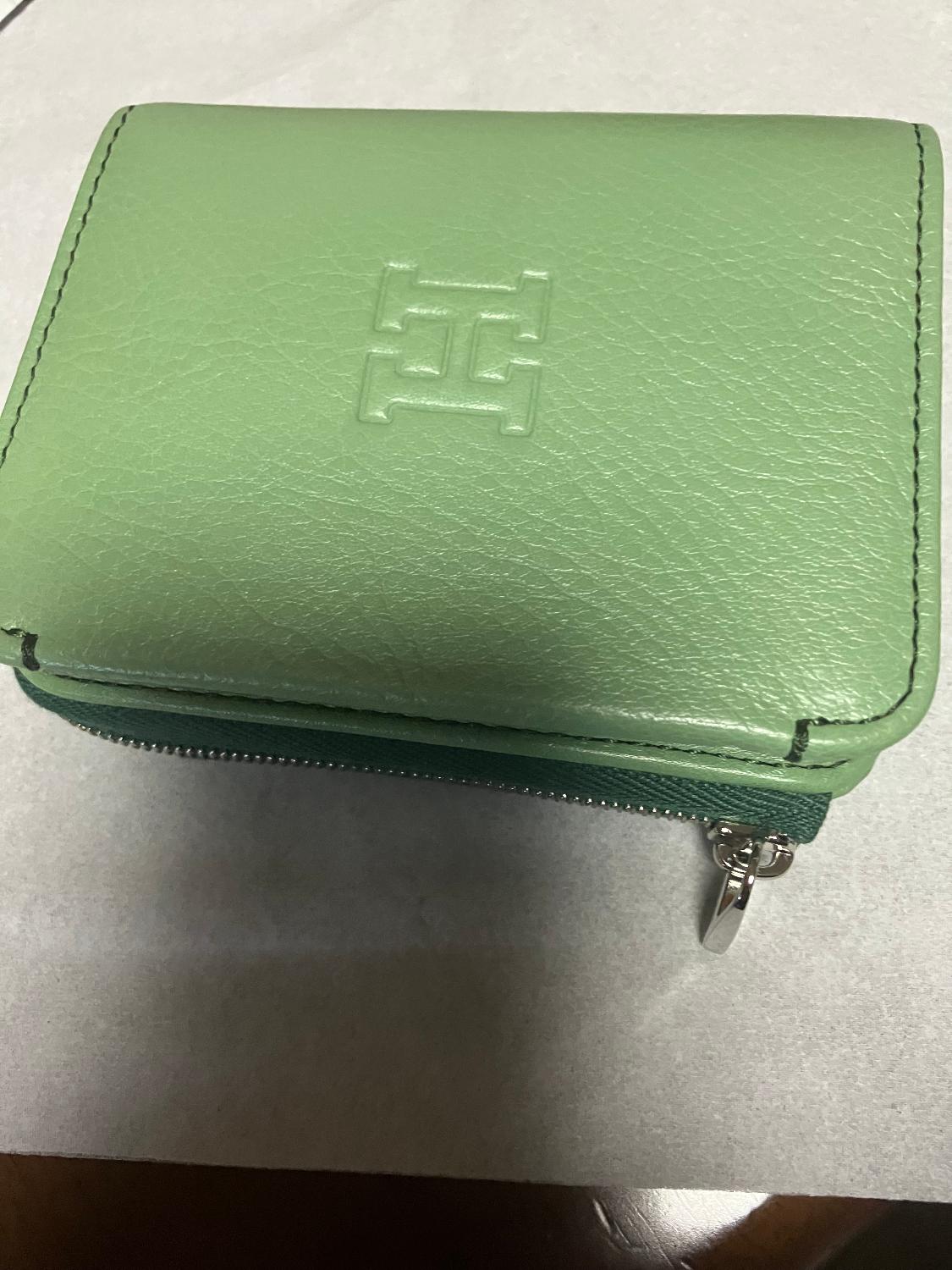 HIROFU ヒロフ プラティカ 二つ折り財布 グリーン コンパクト ウォレット HIROFU | 【プラティカ】二つ折り財布 レザー コンパクト ウォレット