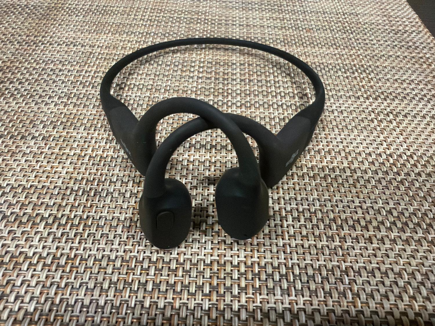 楽天市場】(在庫限り) Shokz ショックス OpenRun Mini Black 骨伝導