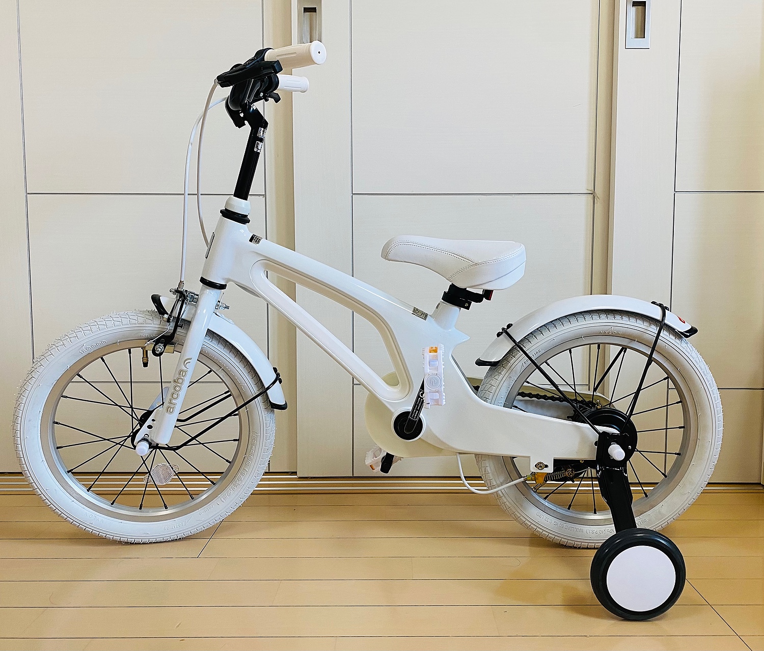 arcoba 自転車 スタンドの付け方