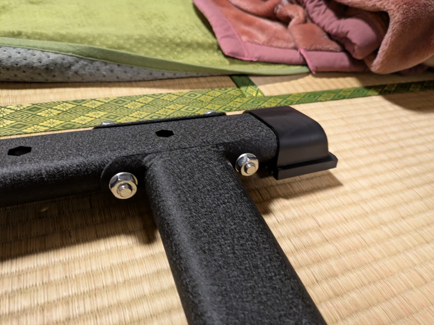 チンニングマシンSSS Amazon | SINTEX(シンテックス) ぶら下がり健康器 懸垂マシンII STM047