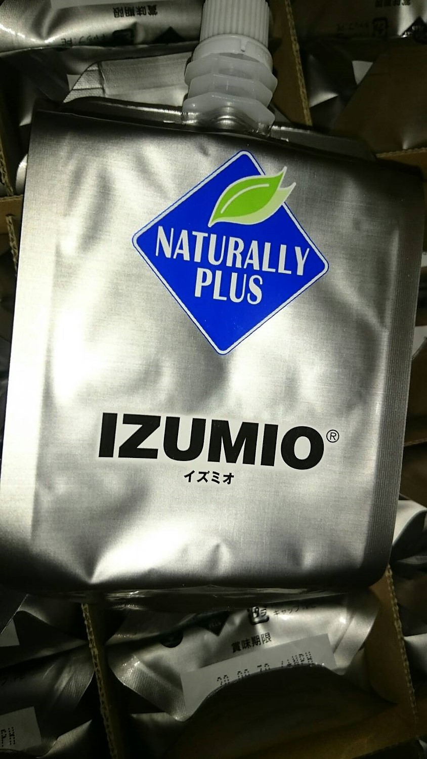 【ナチュラリープラス】IZUMIO（イズミオ） 200ml×30パック(1ケース)　配送会社指定不可