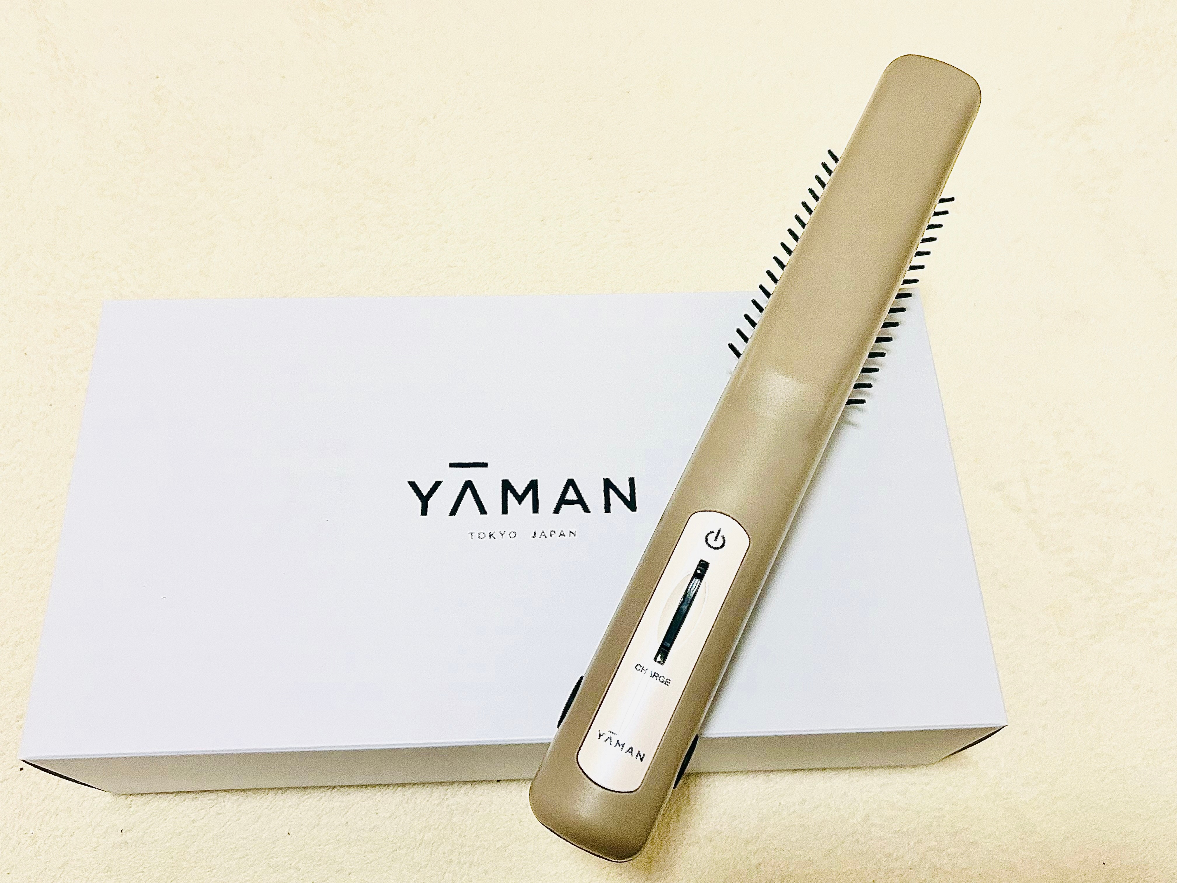 【新品未使用】ヤーマン 超音波ヘアアイロン シャインプロHC21 グレージュ 楽天市場】超音波 アイロン トリートメント ヘアアイロン