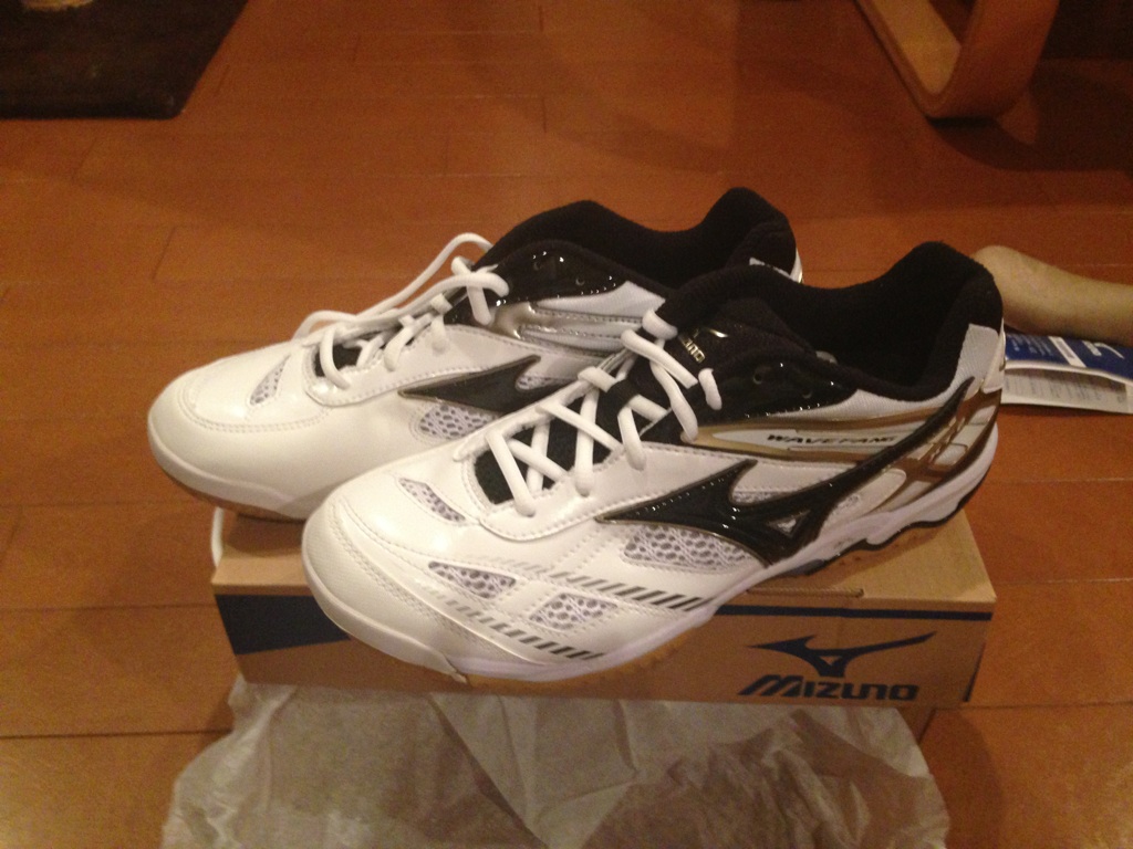 mizuno wave fang xt2