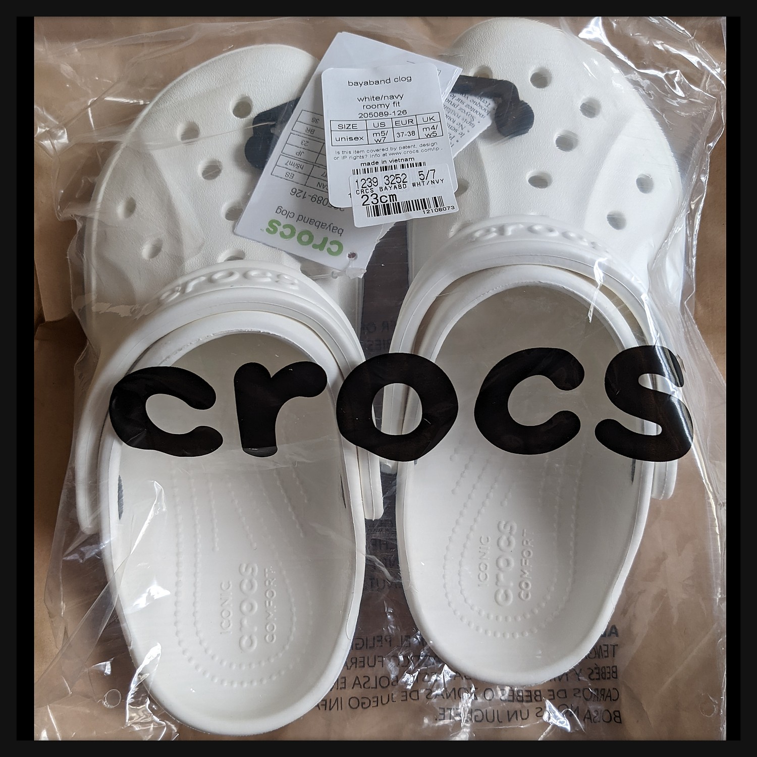 新品 クロックス crocs サンダル バヤバンド クロッグ 23センチ 黒