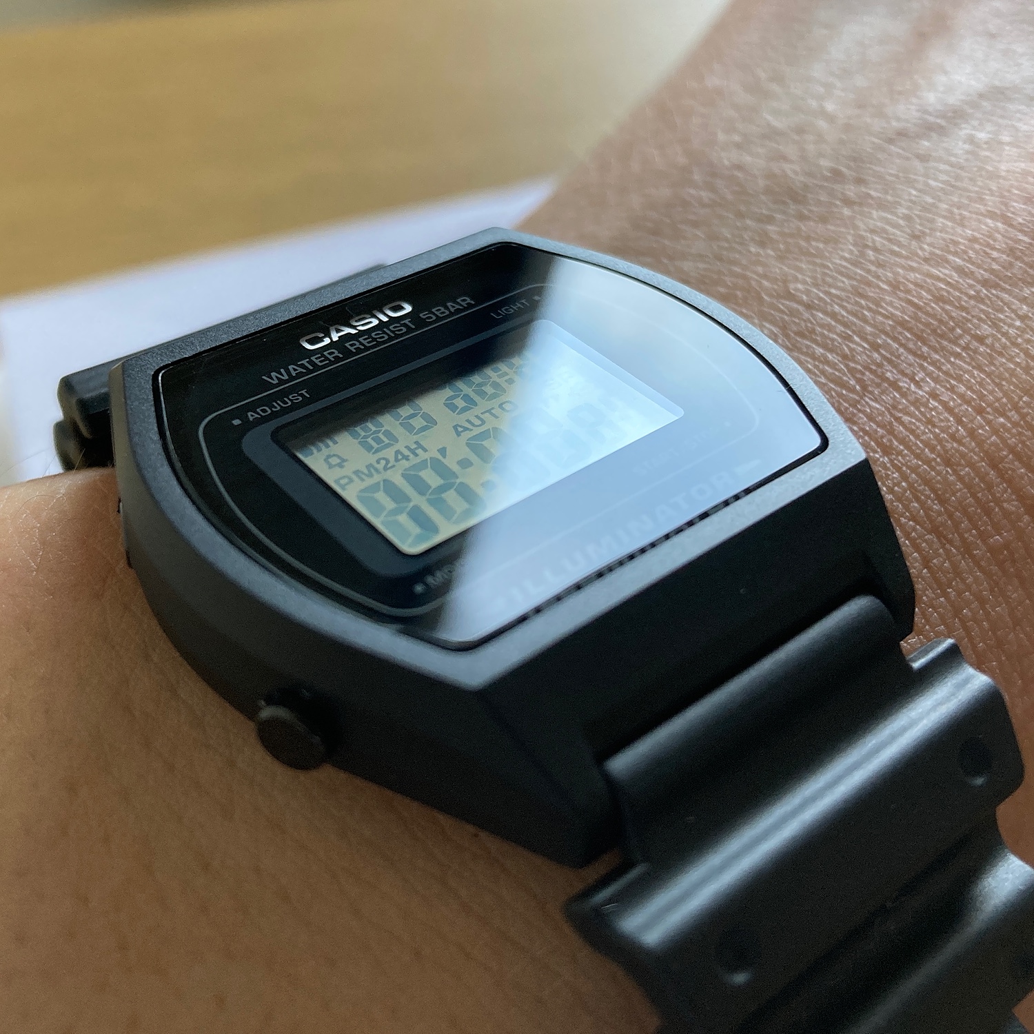 楽天市場】【10年保証】CASIO STANDARD カシオ スタンダード B640WB-1A