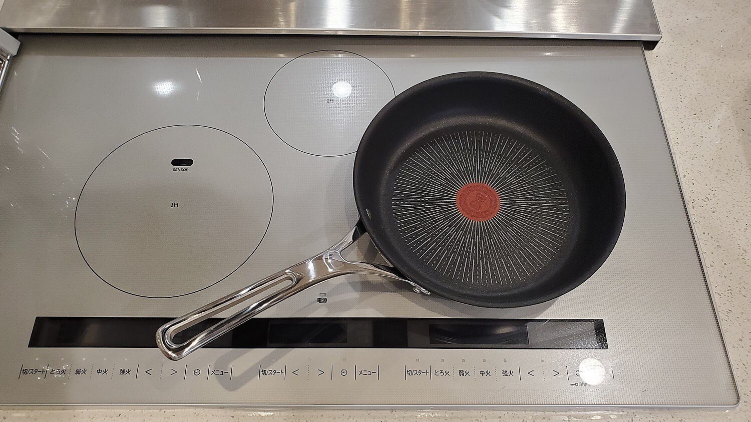 フライパン ティファール エクスペリエンス Ih T Fal 直径24cm 鍋 24cm ガス 結婚祝い 深型 焦げ付かない 直火対応 焦げない E ギフト Ih対応 新築祝い フライパン ティファール エクスペリエンス Ih T Fal 直径24cm 鍋 24cm ガス 結婚祝い 深型 焦げ付かない 直火対応 焦げない E ギフト Ih対応 新築祝い