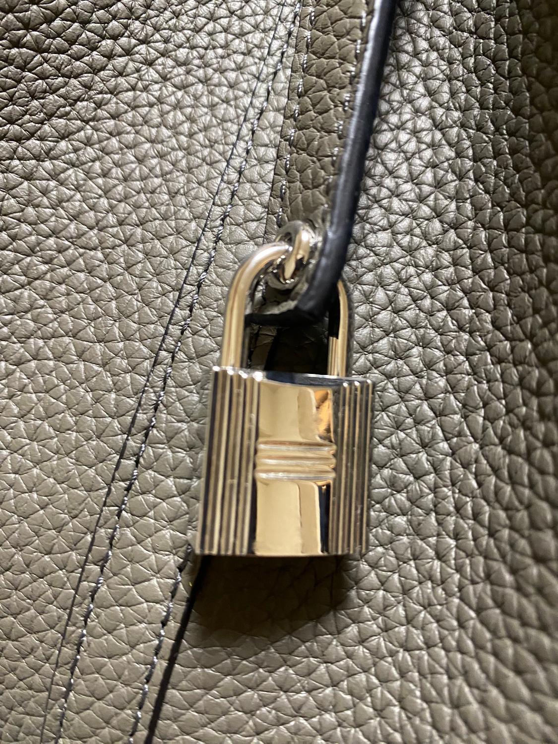 本革バッグ キューブバッグ ecrin22 レビュー画像11