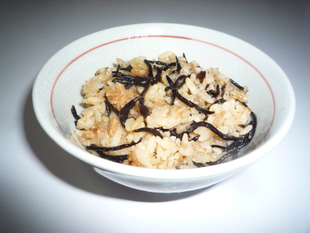楽天市場 S B おでんの素 調味料 税抜1900円以上で送料無料 S B おでんの素 6回分 4袋入 調味料 爽快ドラッグ みんなのレビュー 口コミ 楽天市場 S B おでんの素 調味料 税抜1900円以上で送料無料 S B おでんの素 6回分 4袋入 調味料 爽快ドラッグ みんなのレビュー 口コミ