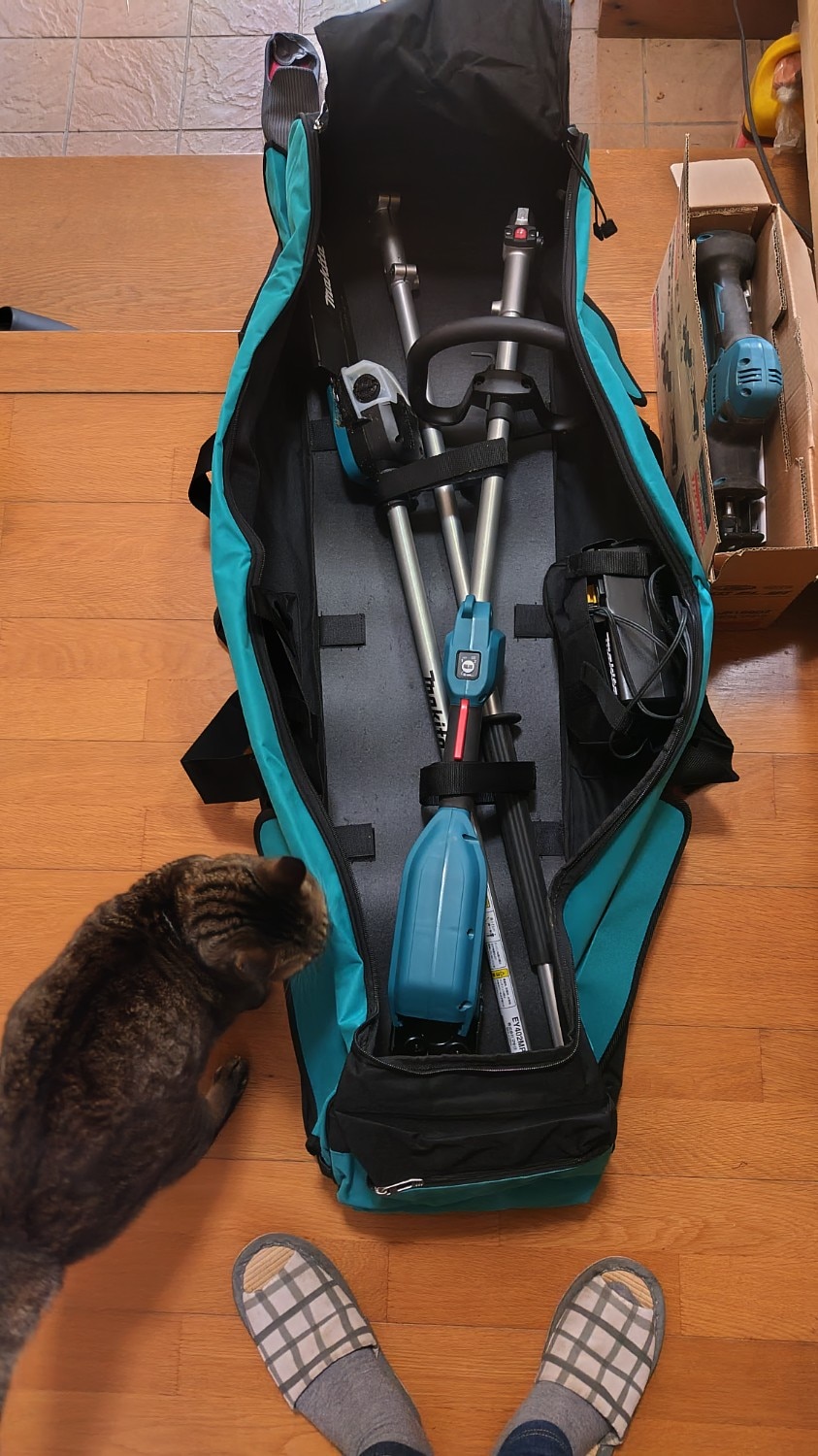 楽天市場】マキタ キャリーバッグ 195638-5 小物収納バッグ付 サイズ約