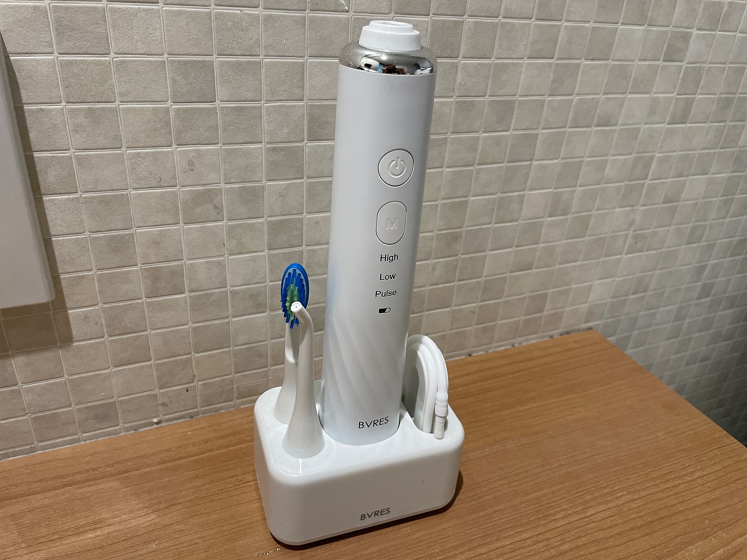 口腔洗浄器 新品 未開封 電動歯ブラシ 口腔洗浄機 ジェット