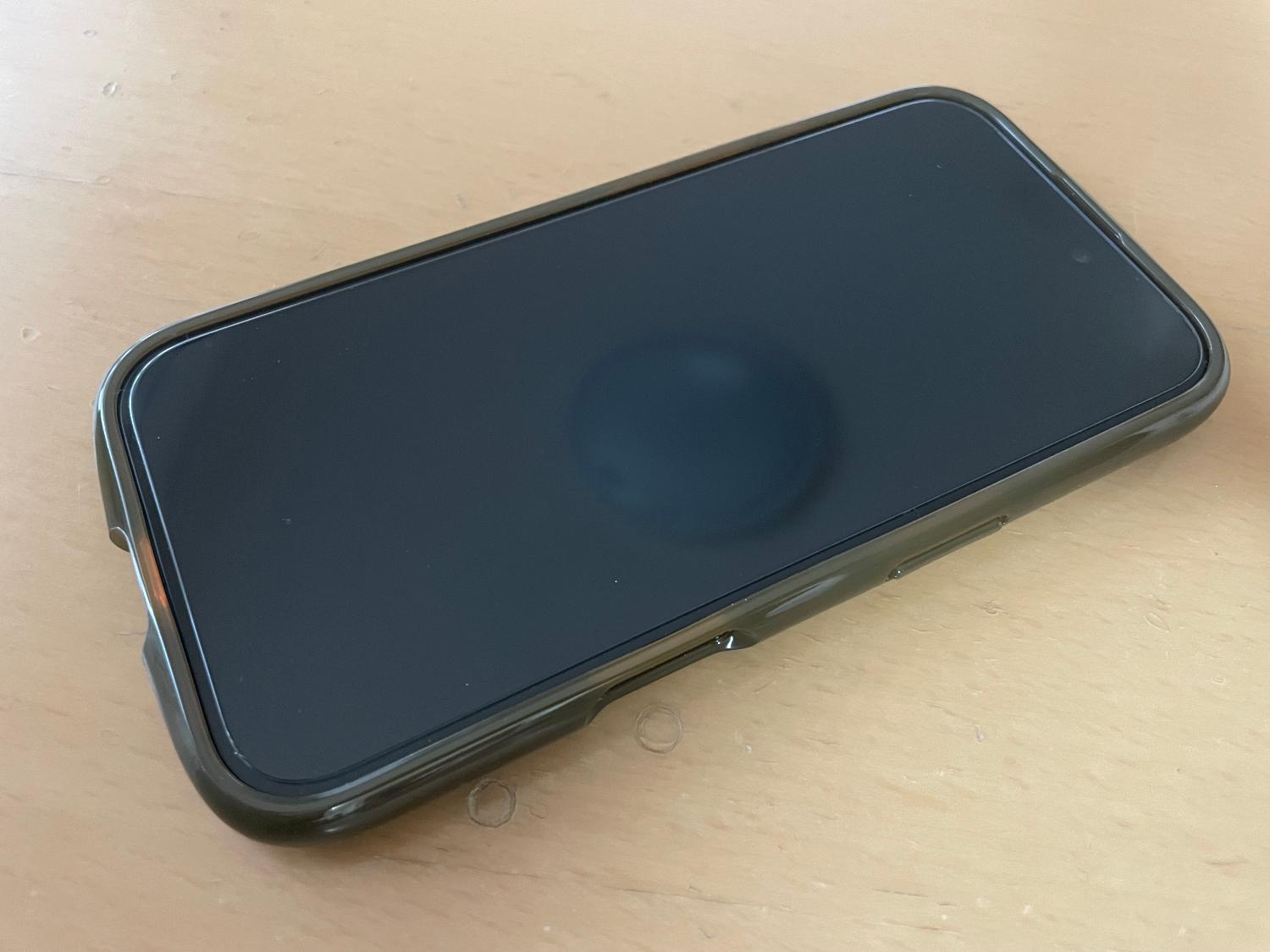 iPhoneガラスフィルム 貼るピタUFO スマホフィルム口コミ レビュー画像8